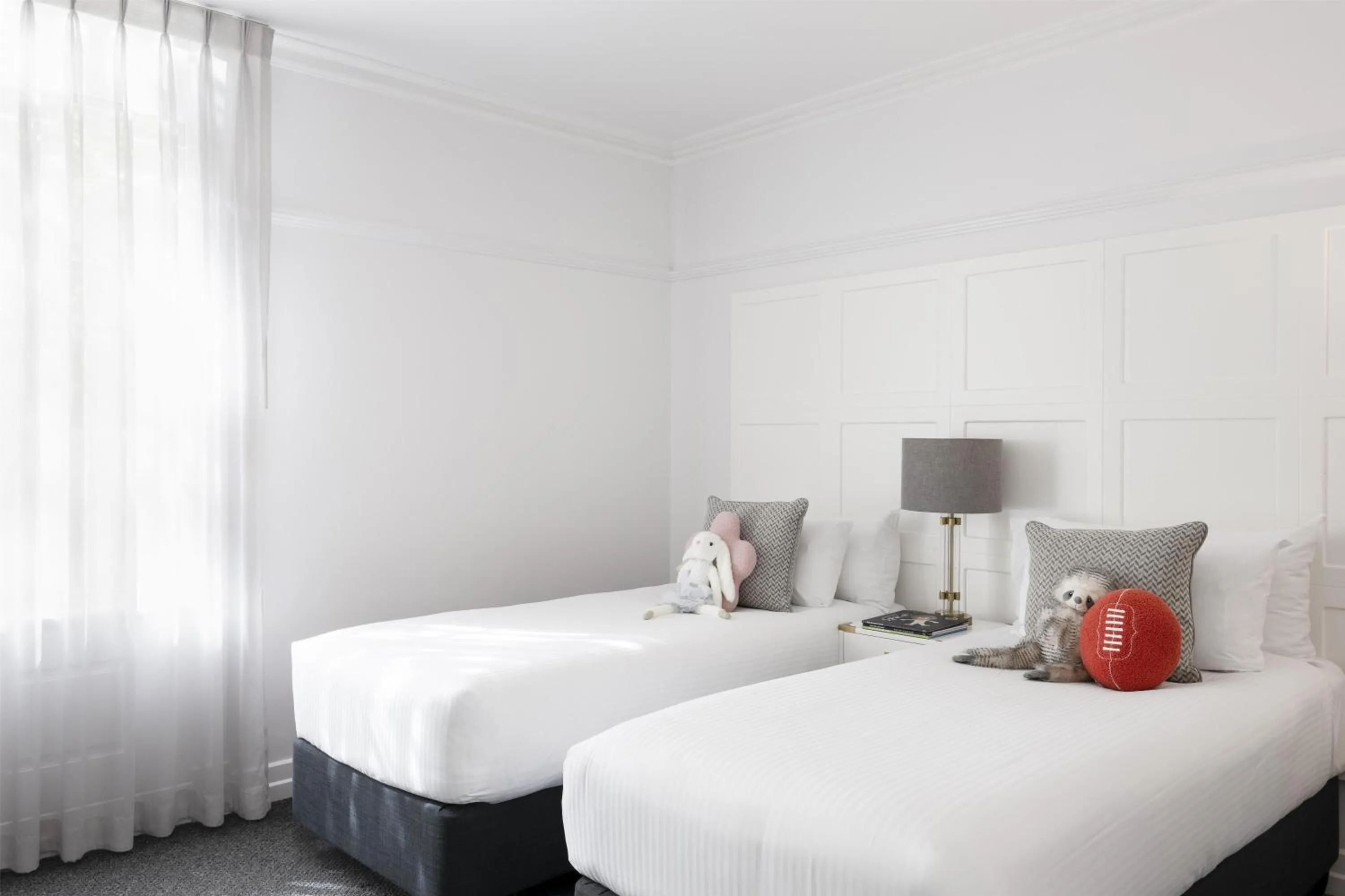 Bedroom, Bed in Adina Apartment Hotel Brisbane Anzac Square