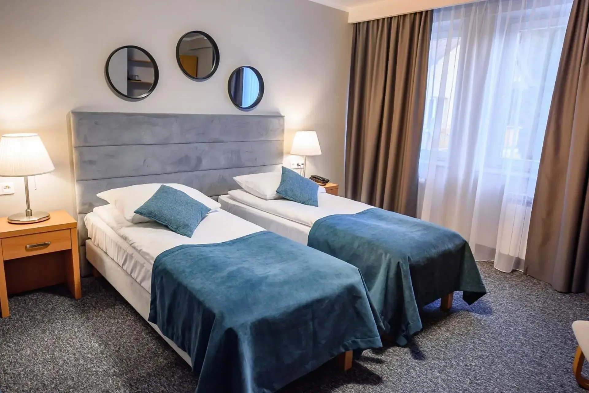 Deluxe Triple Room in Ośrodek Szkoleniowo Wypoczynkowy Galicya Deluxe Triple Room in Ośrodek Szkoleniowo Wypoczynkowy Galicya