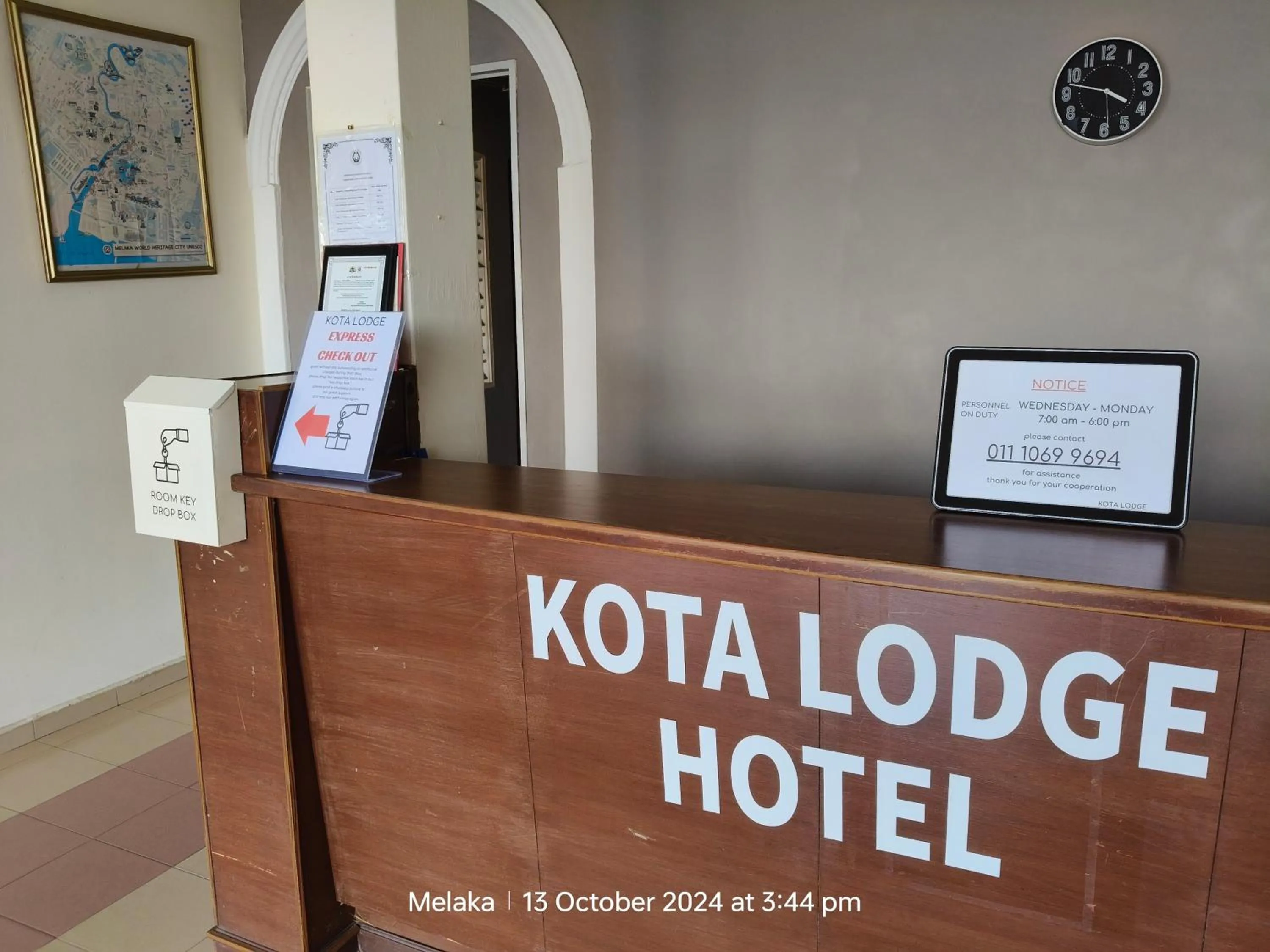 Lobby or reception in Kota Lodge Guest House