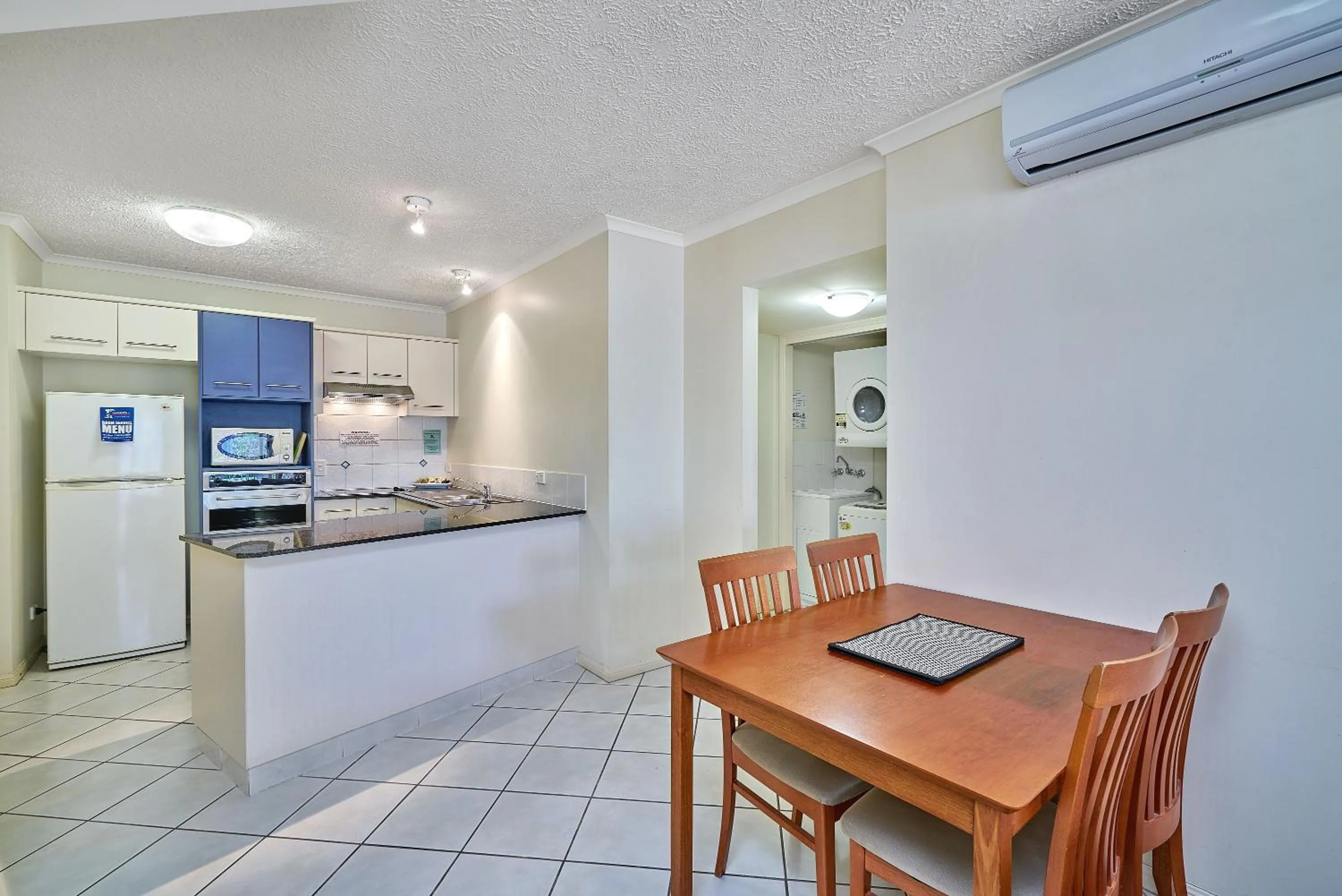 Kitchen or kitchenette in North Cove Waterfront Suites