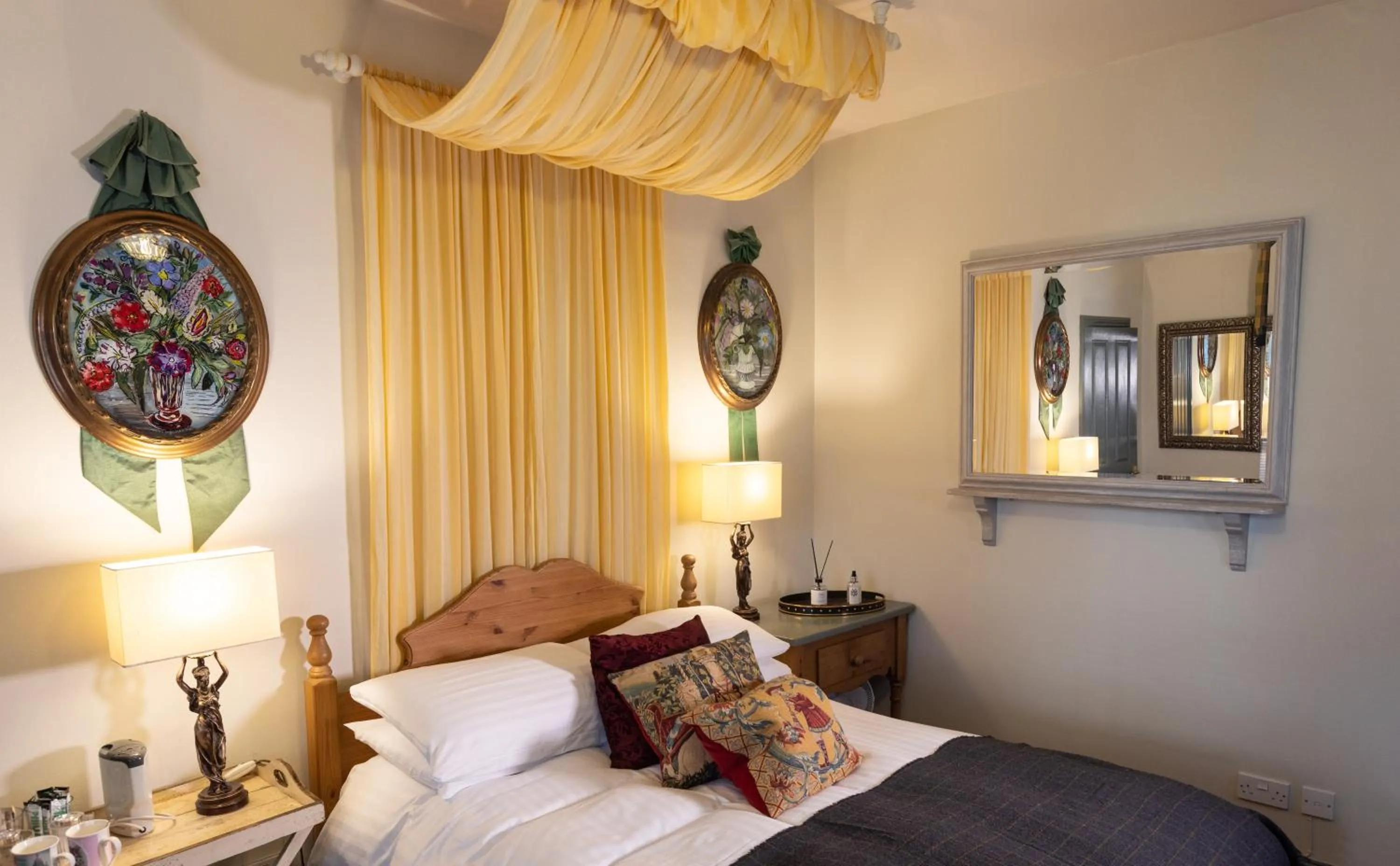 Bed in Britannia House