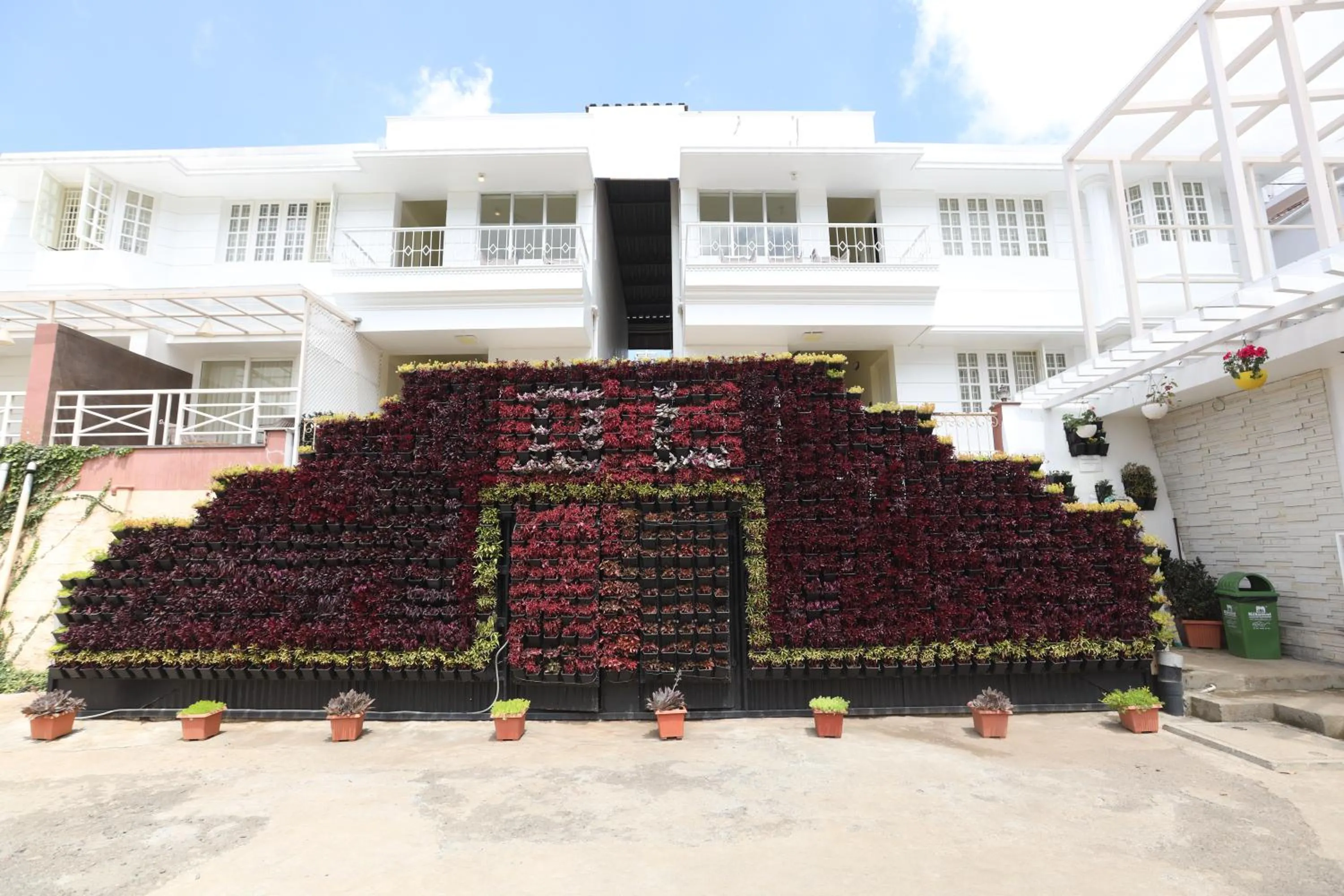 Property building in Delightz Inn