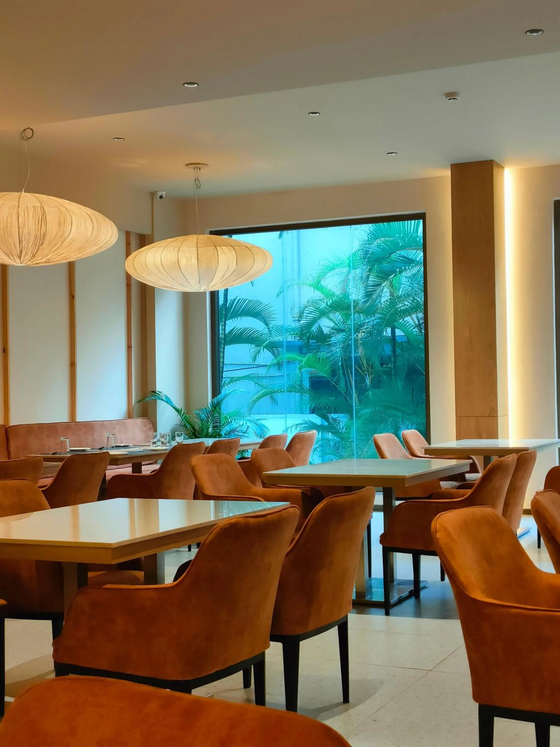 Restaurant/places to eat in 37th Crescent Hotel Bengaluru