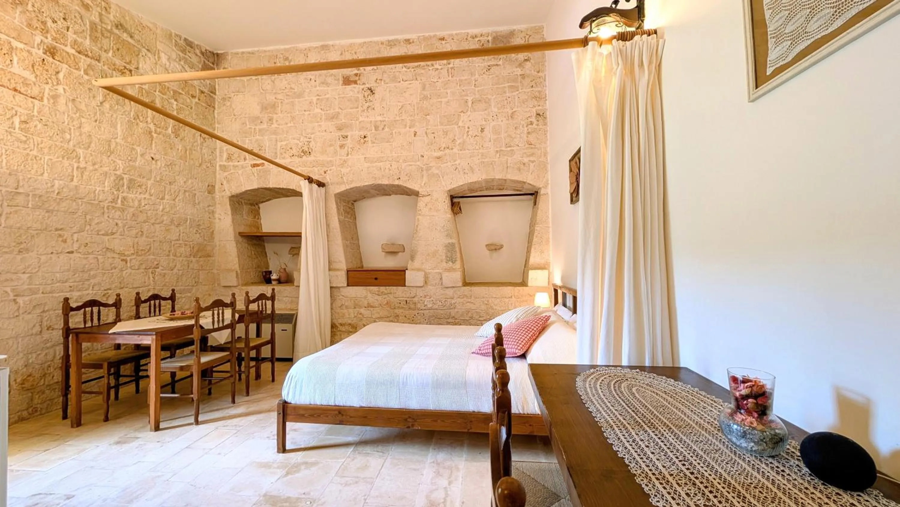 Bed in Trulli Panoramici