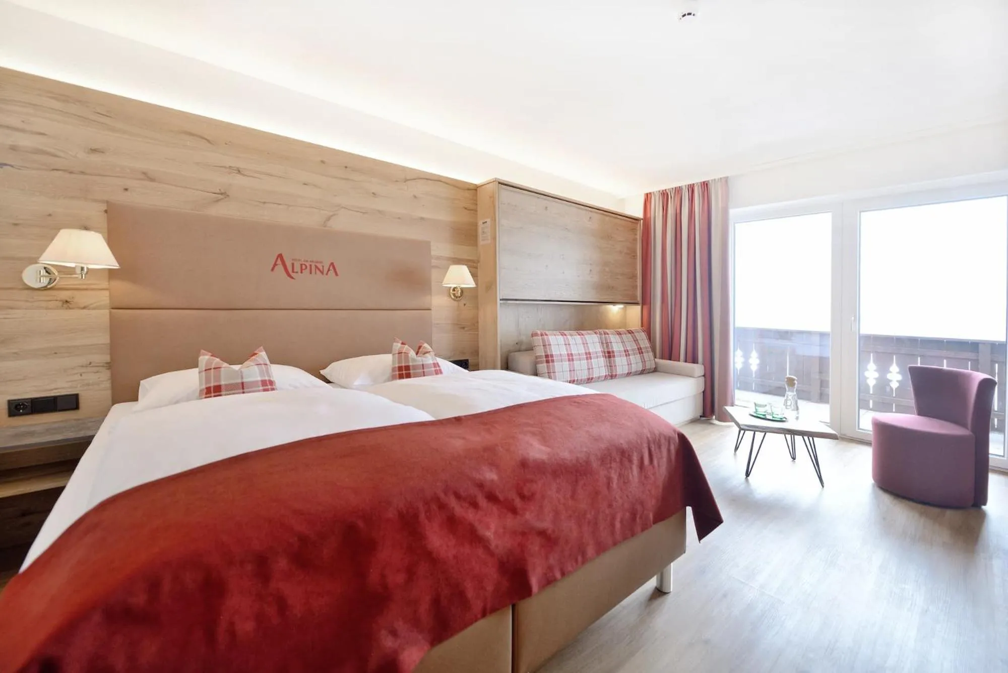 Bed in Hotel Alpina Superior