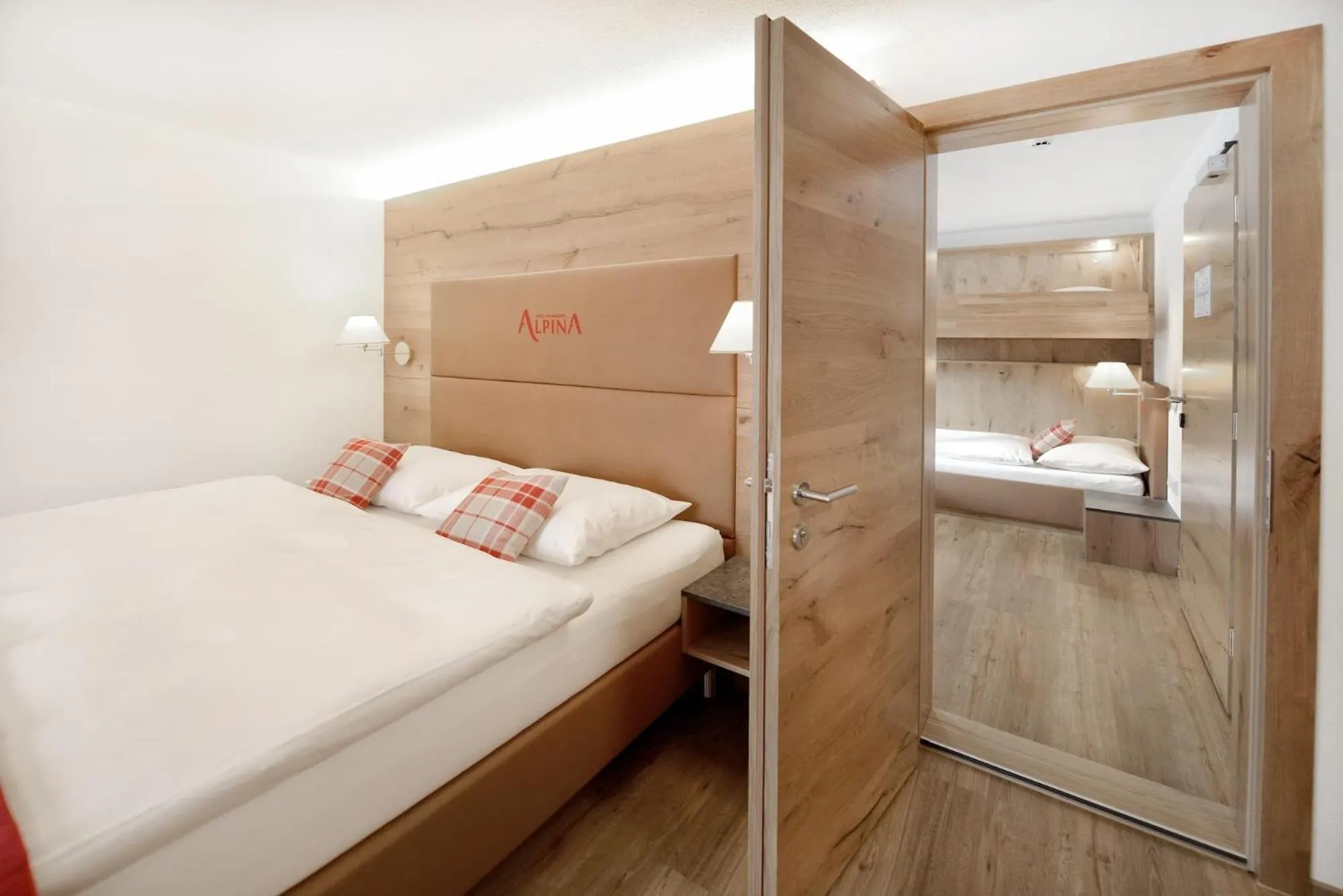 Bed in Hotel Alpina Superior