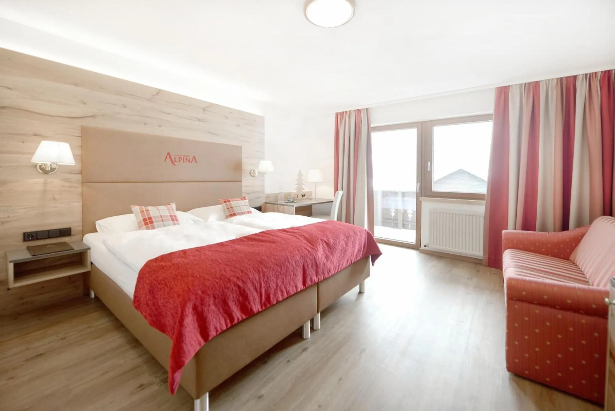 Bed in Hotel Alpina Superior