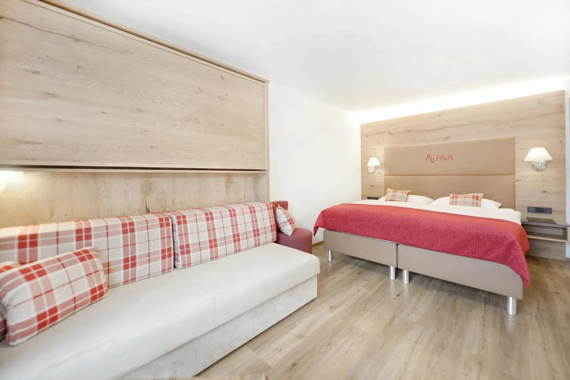 Bed in Hotel Alpina Superior