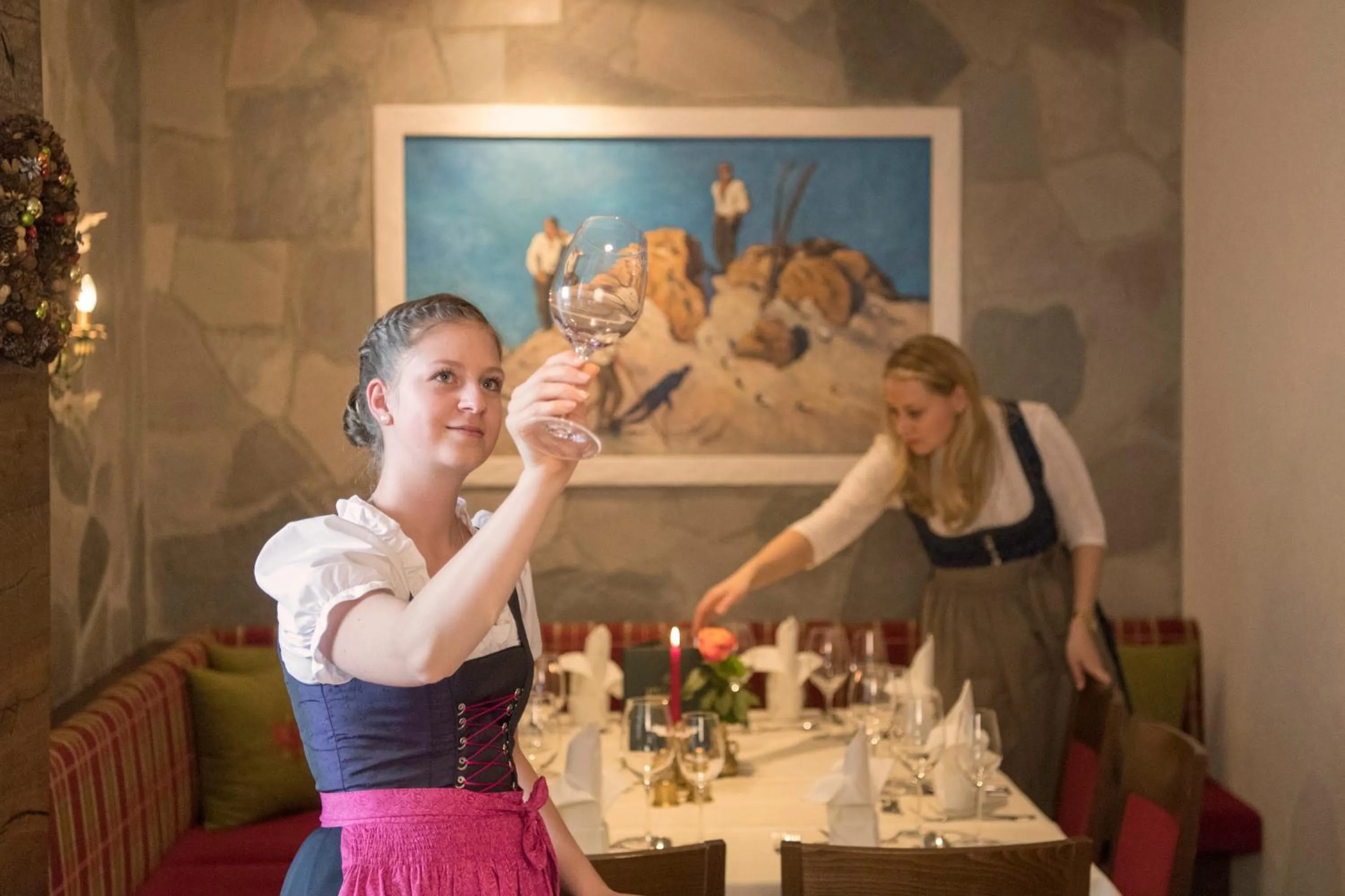 Restaurant/places to eat in Hotel Pettneuerhof