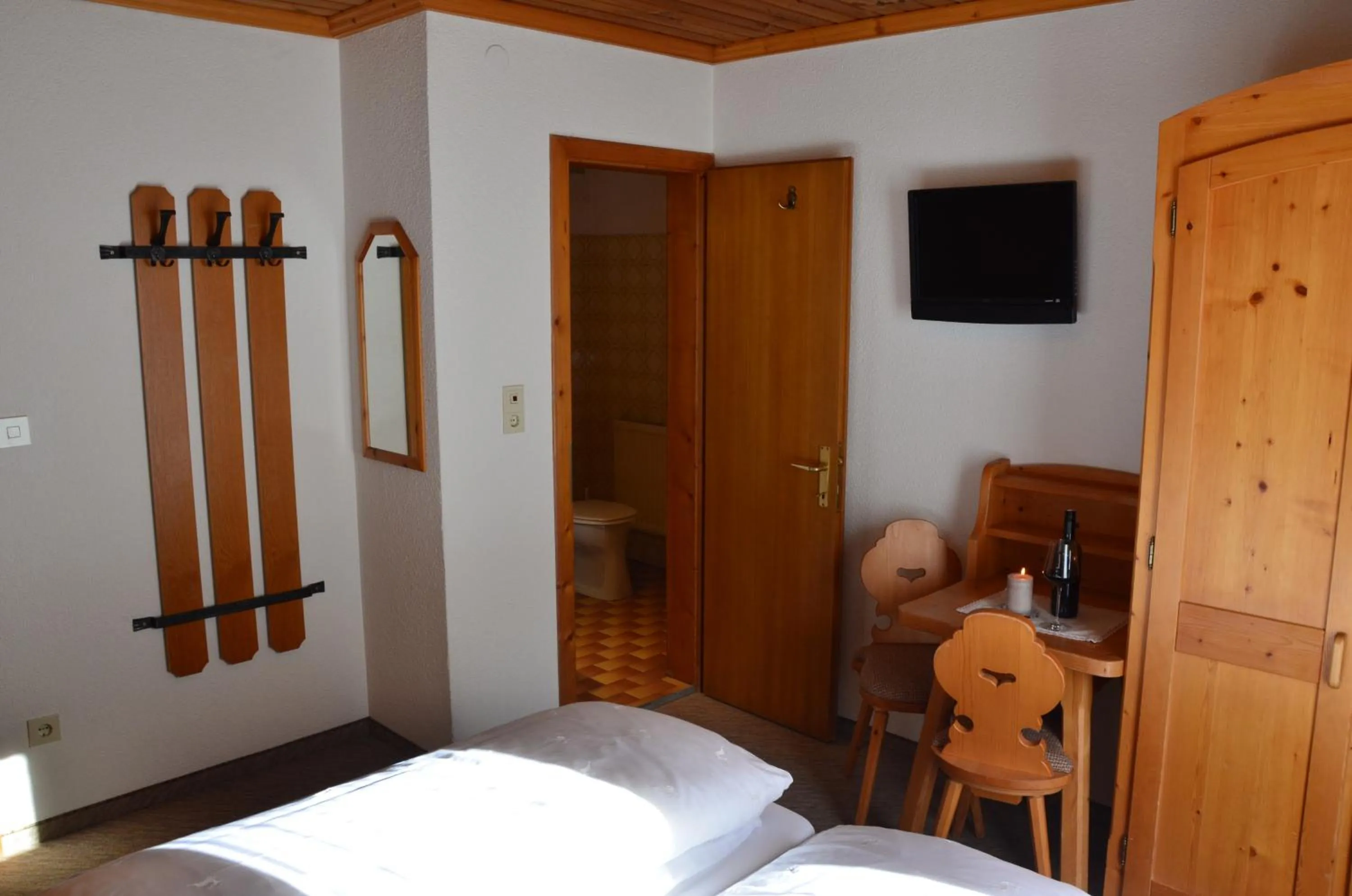 Photo of the whole room, Bed in Hotel Pettneuerhof