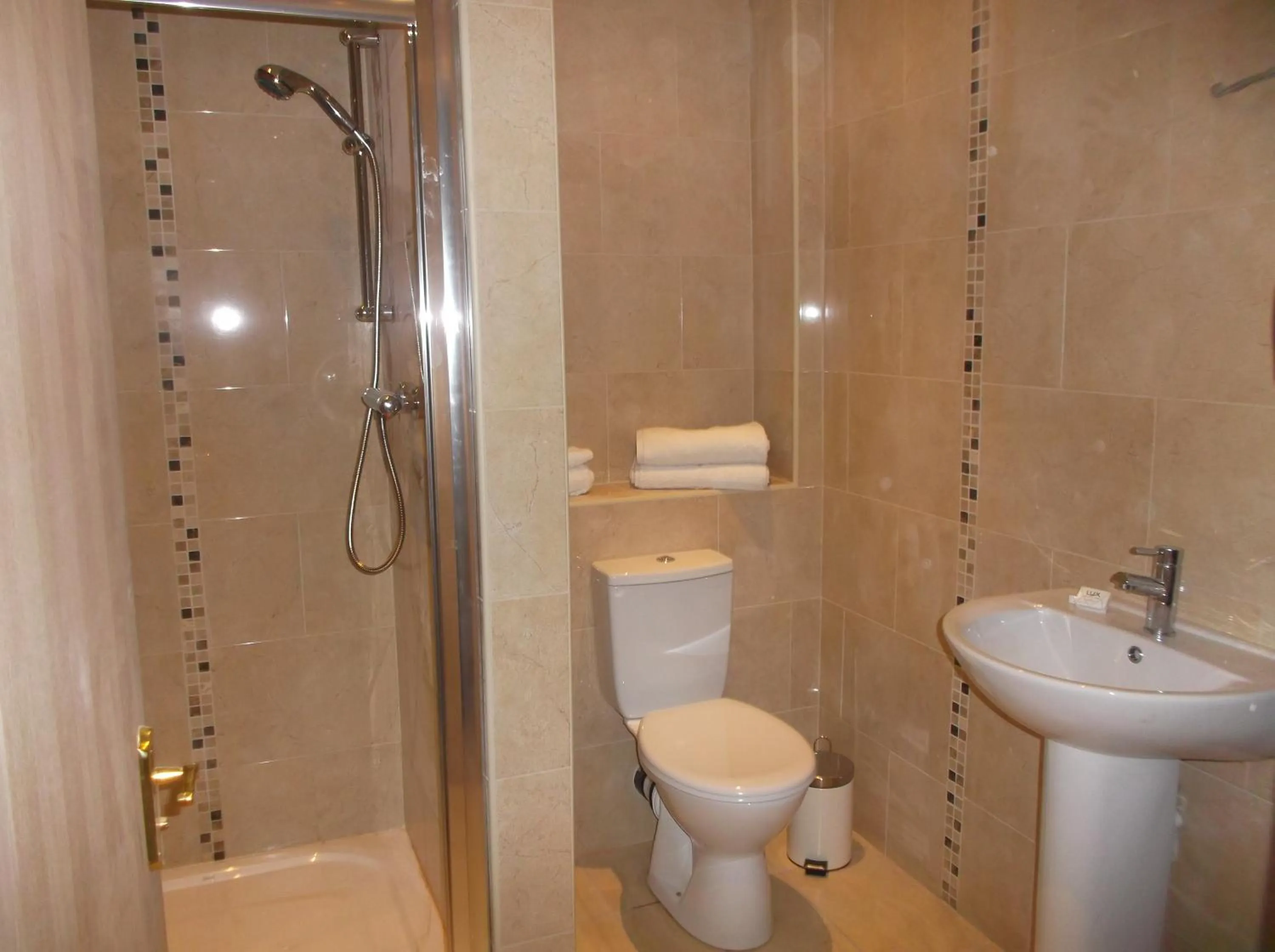 Bathroom in Hillview House
