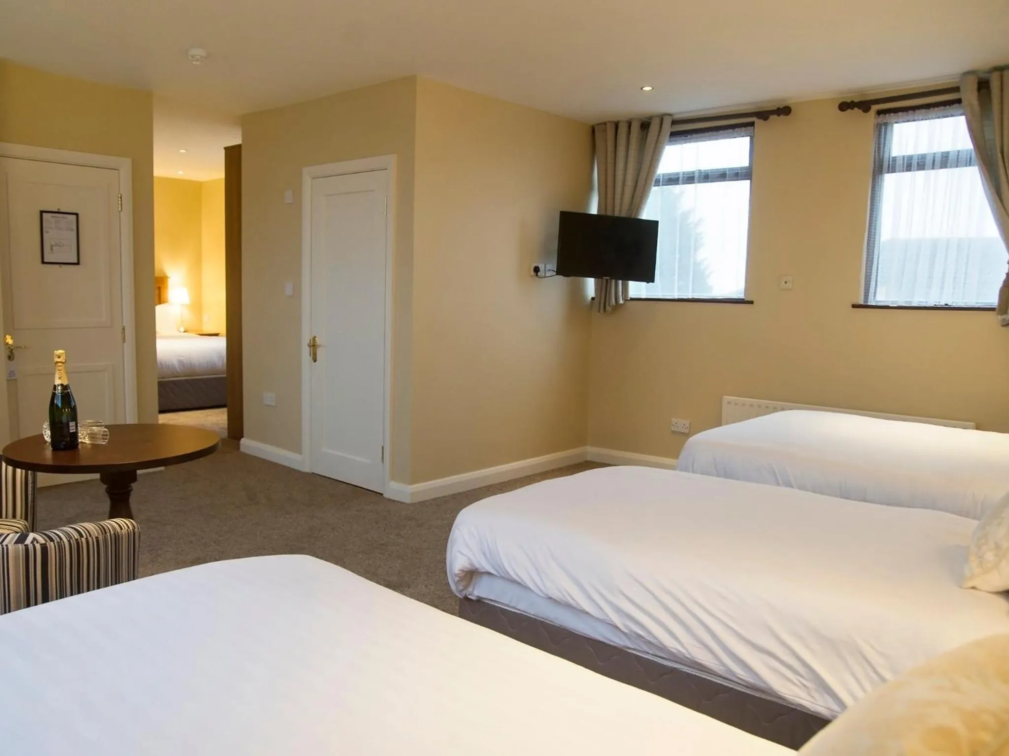 Family, Bed in Hillview House