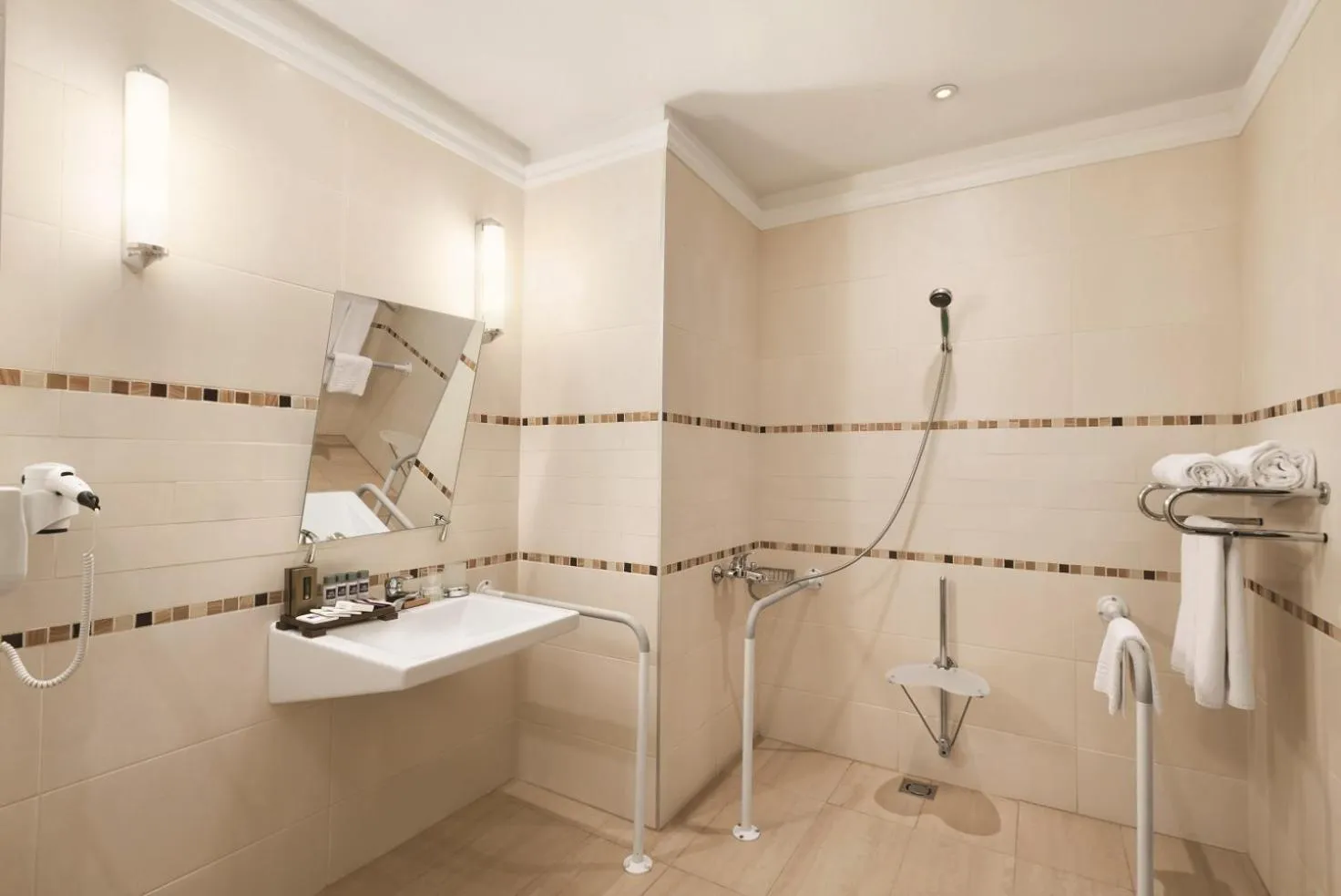 Bathroom in Ramada Plaza by Wyndham Gevgelija