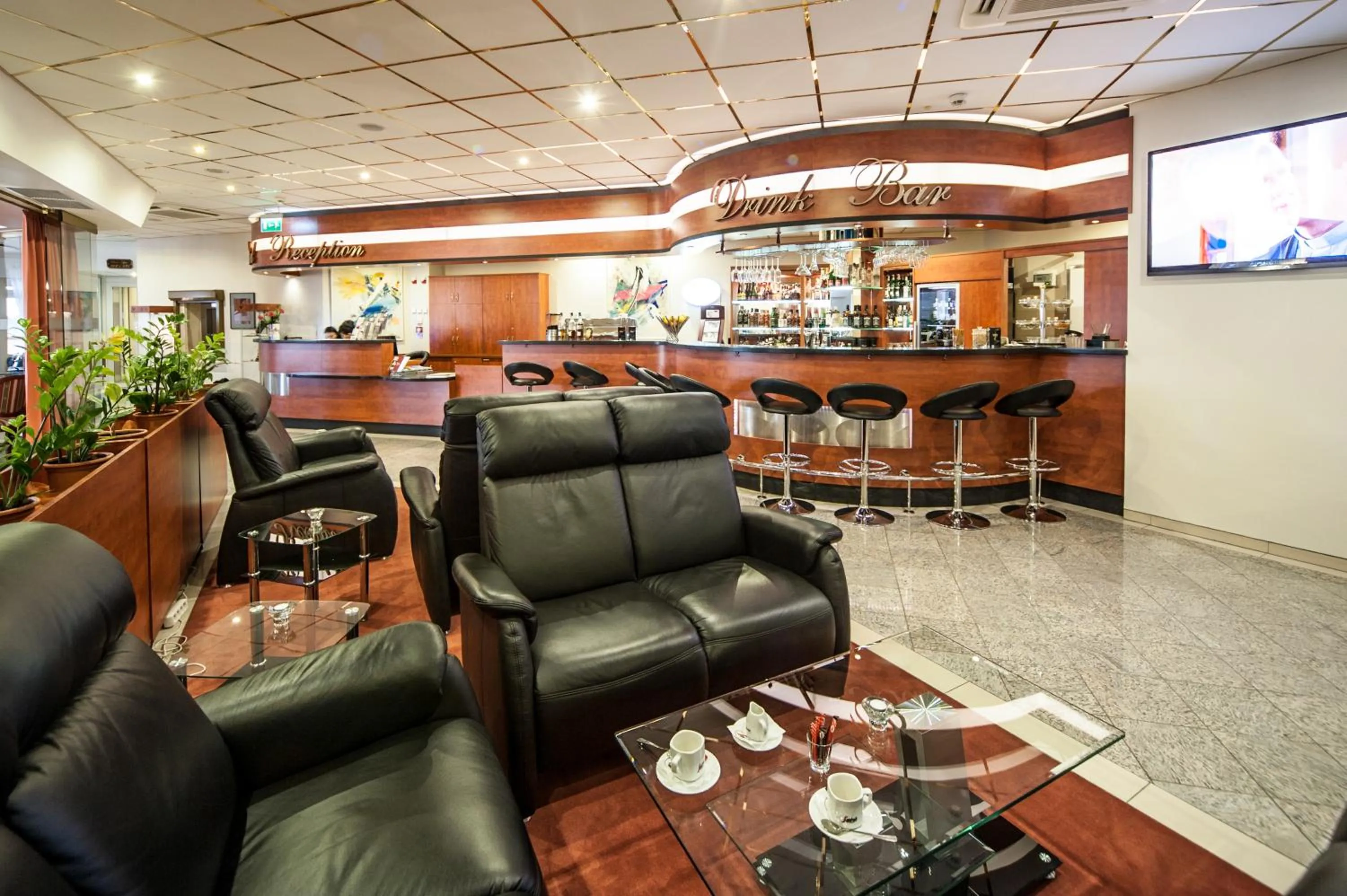 Game Room in SkyHotelGwarna