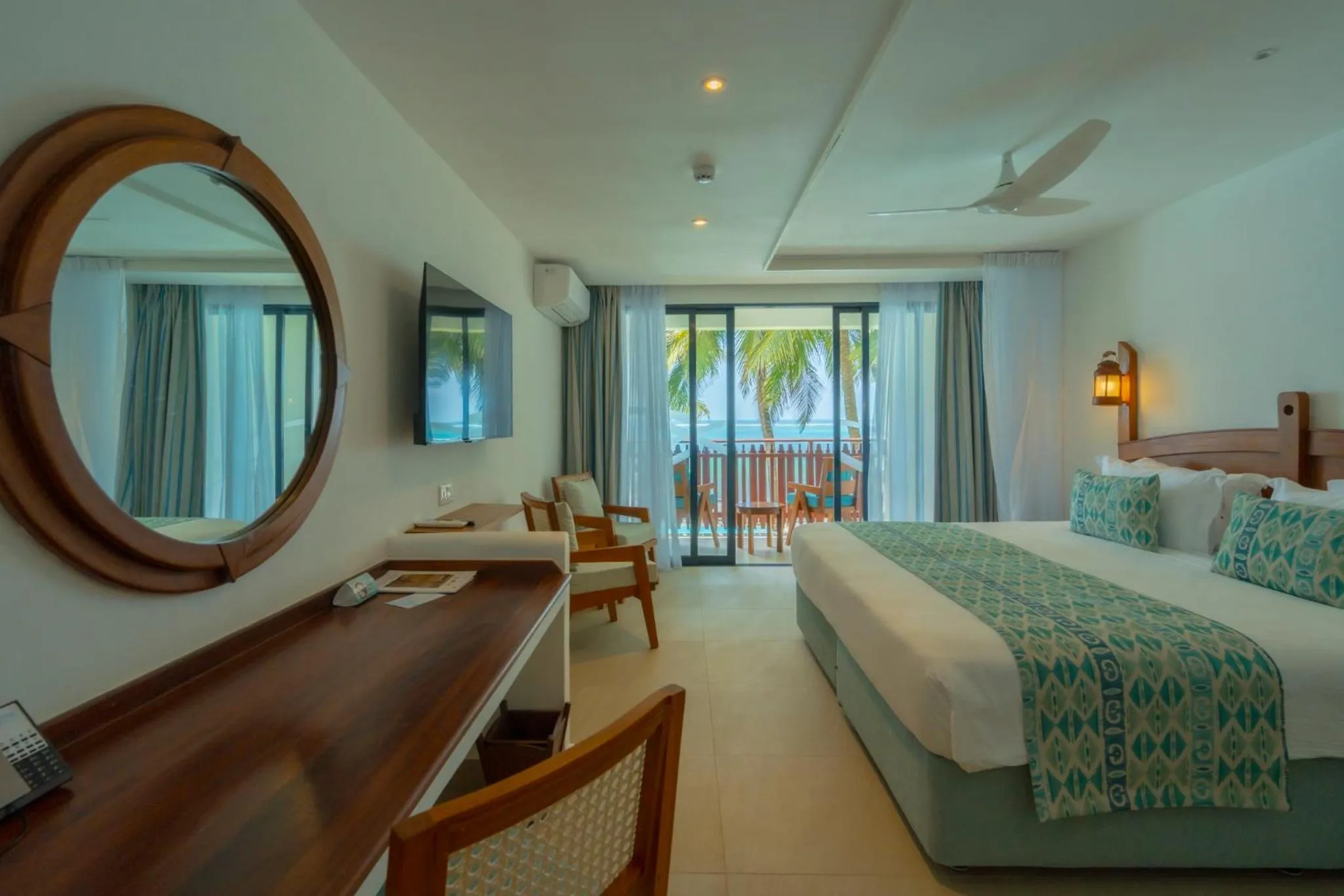 Bed in Voyager Beach Resort