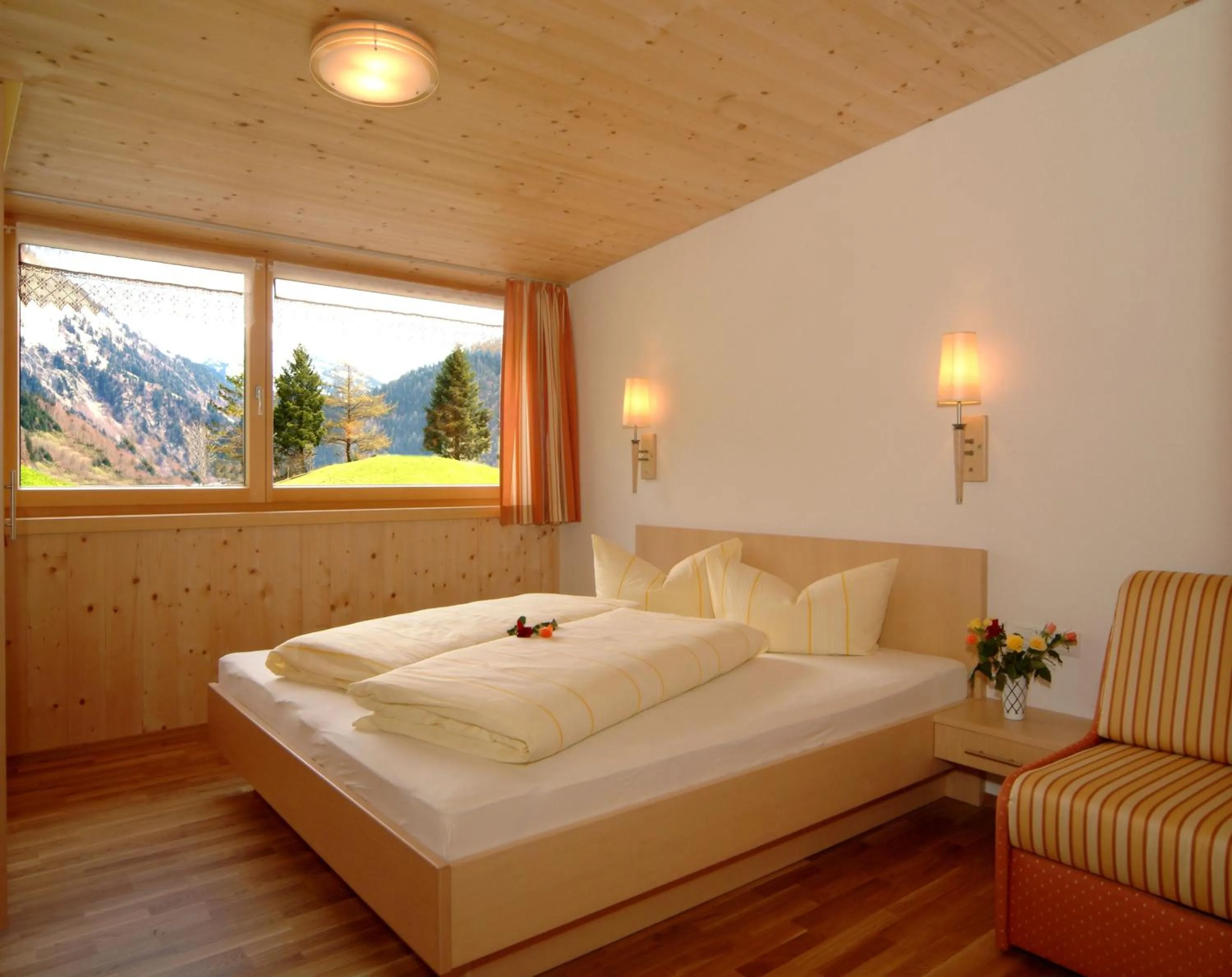 Photo of the whole room, Bed in Panoramahof Eggele