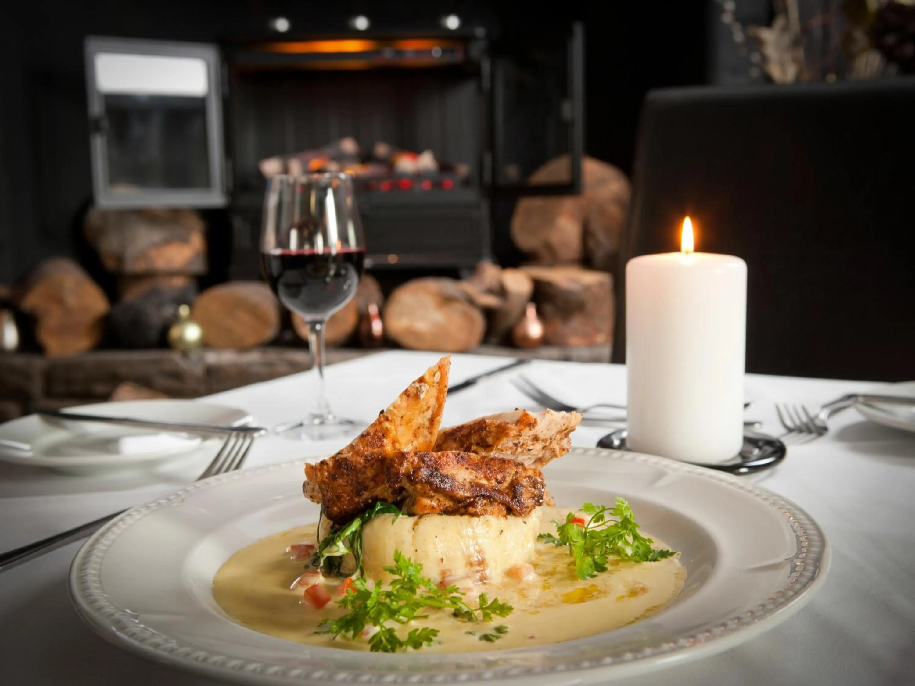 Restaurant/places to eat in Llechwen Hall