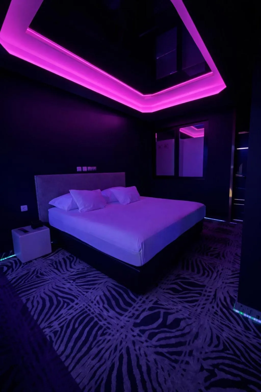 Bed in V Hotel