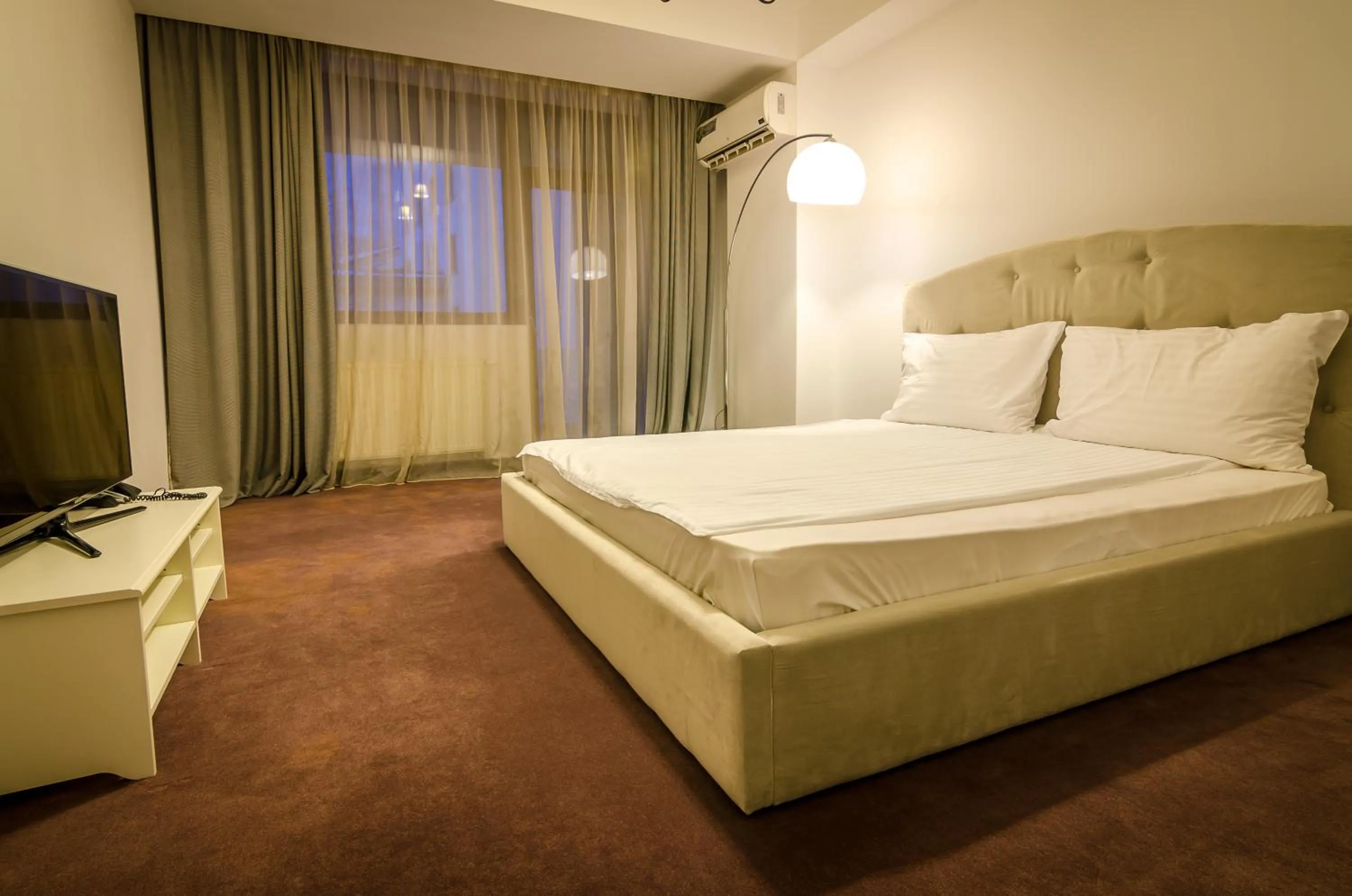 Bed in Apart Hotel Vlad Tepes