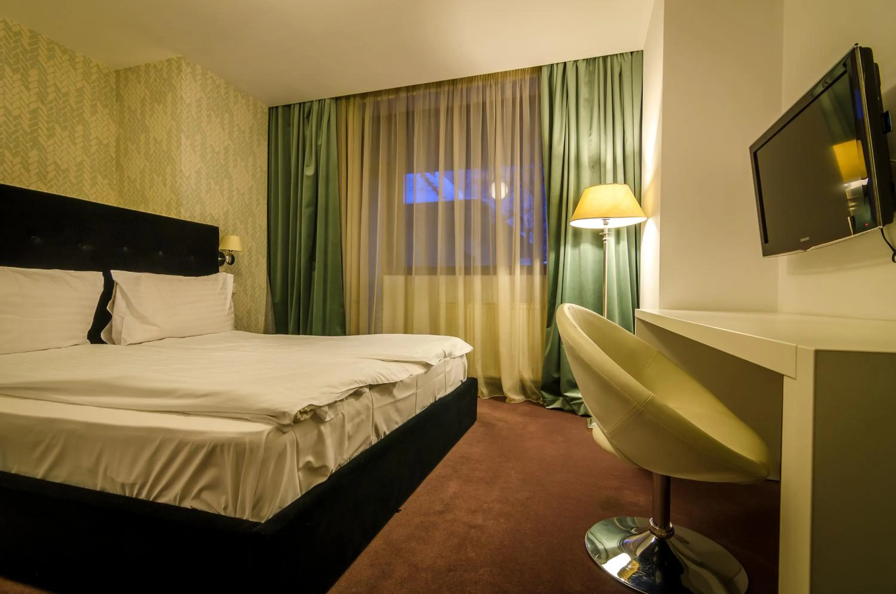 Bed in Apart Hotel Vlad Tepes