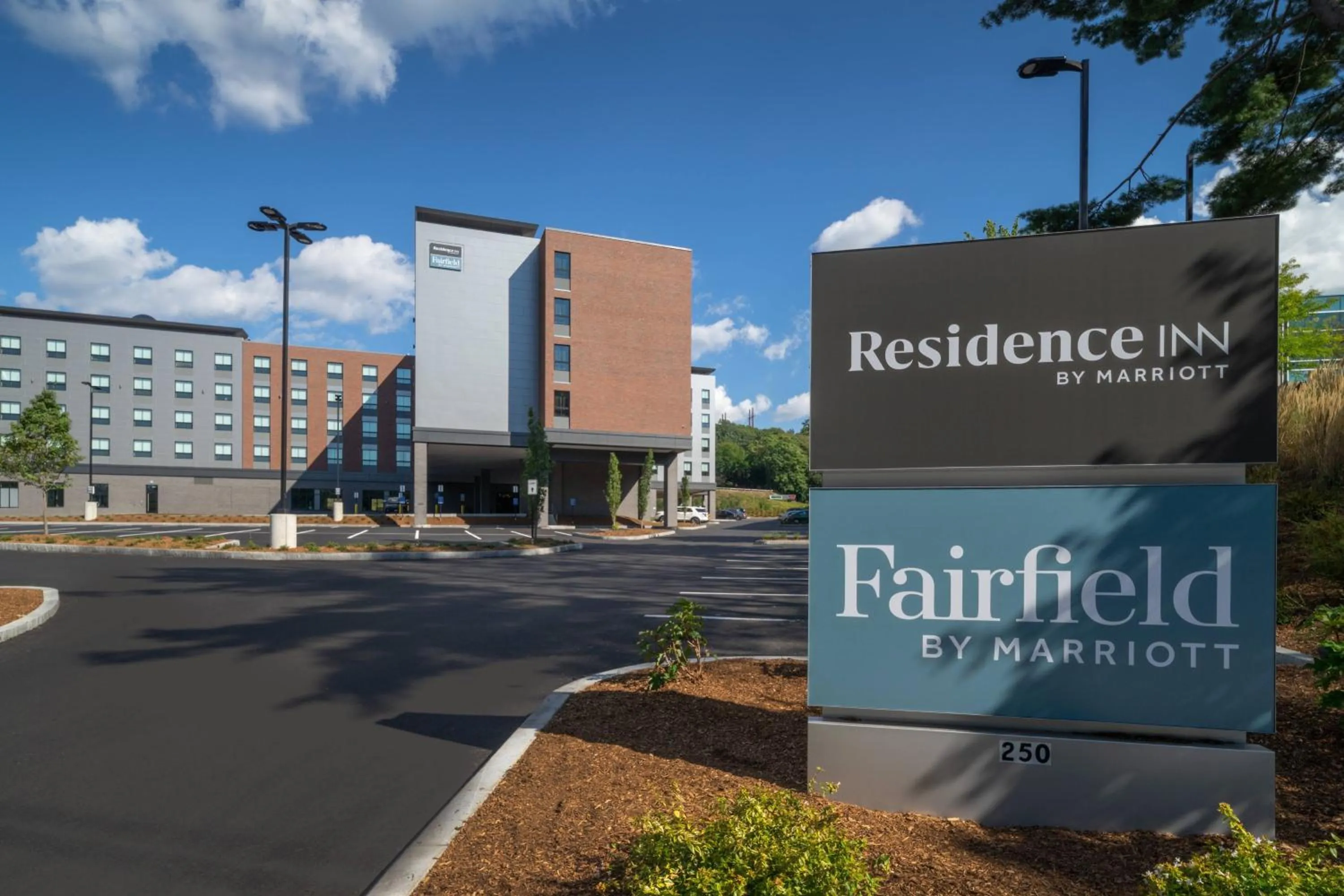 Property building in Fairfield Inn & Suites by Marriott Boston Waltham