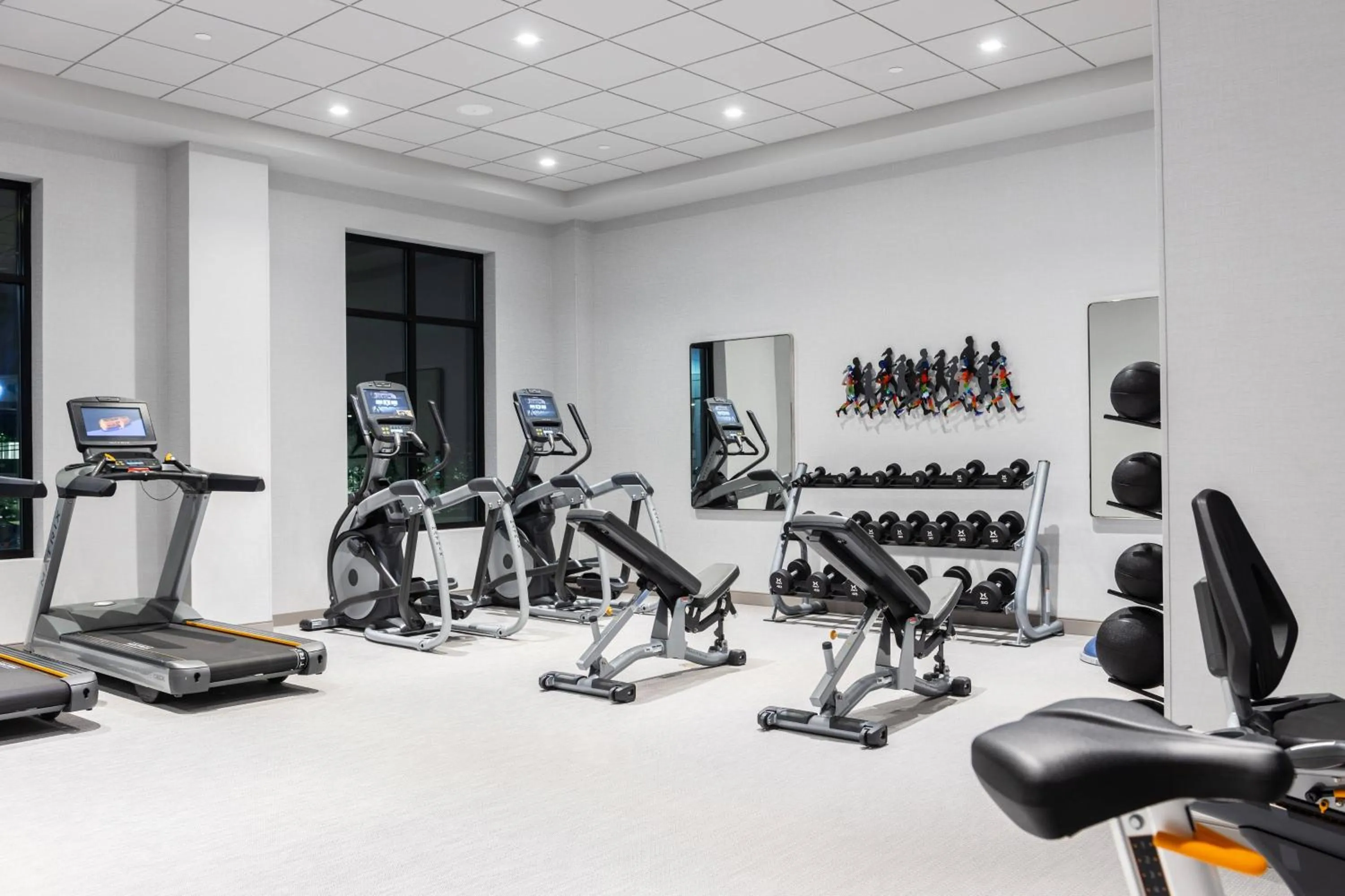 Fitness centre/facilities in Fairfield Inn & Suites by Marriott Boston Waltham