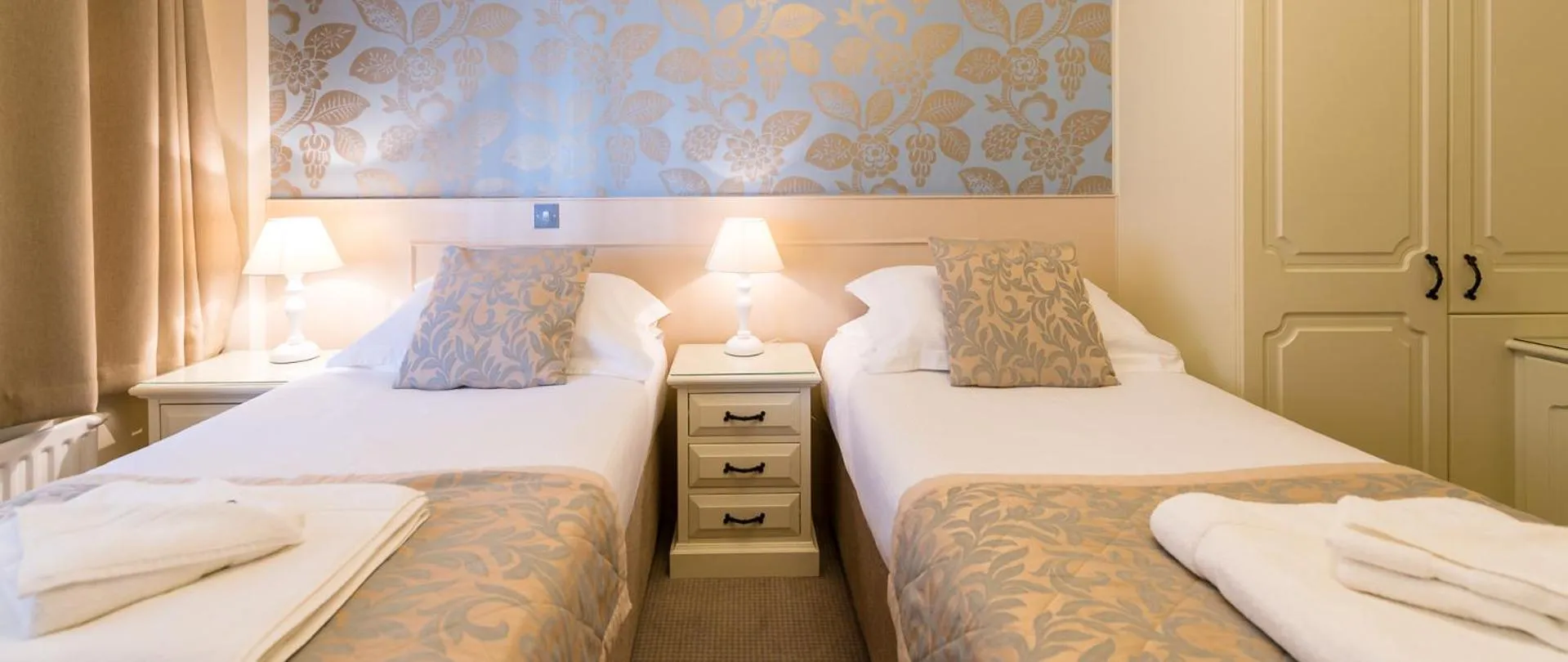 Bed in Maison Gorey Hotel