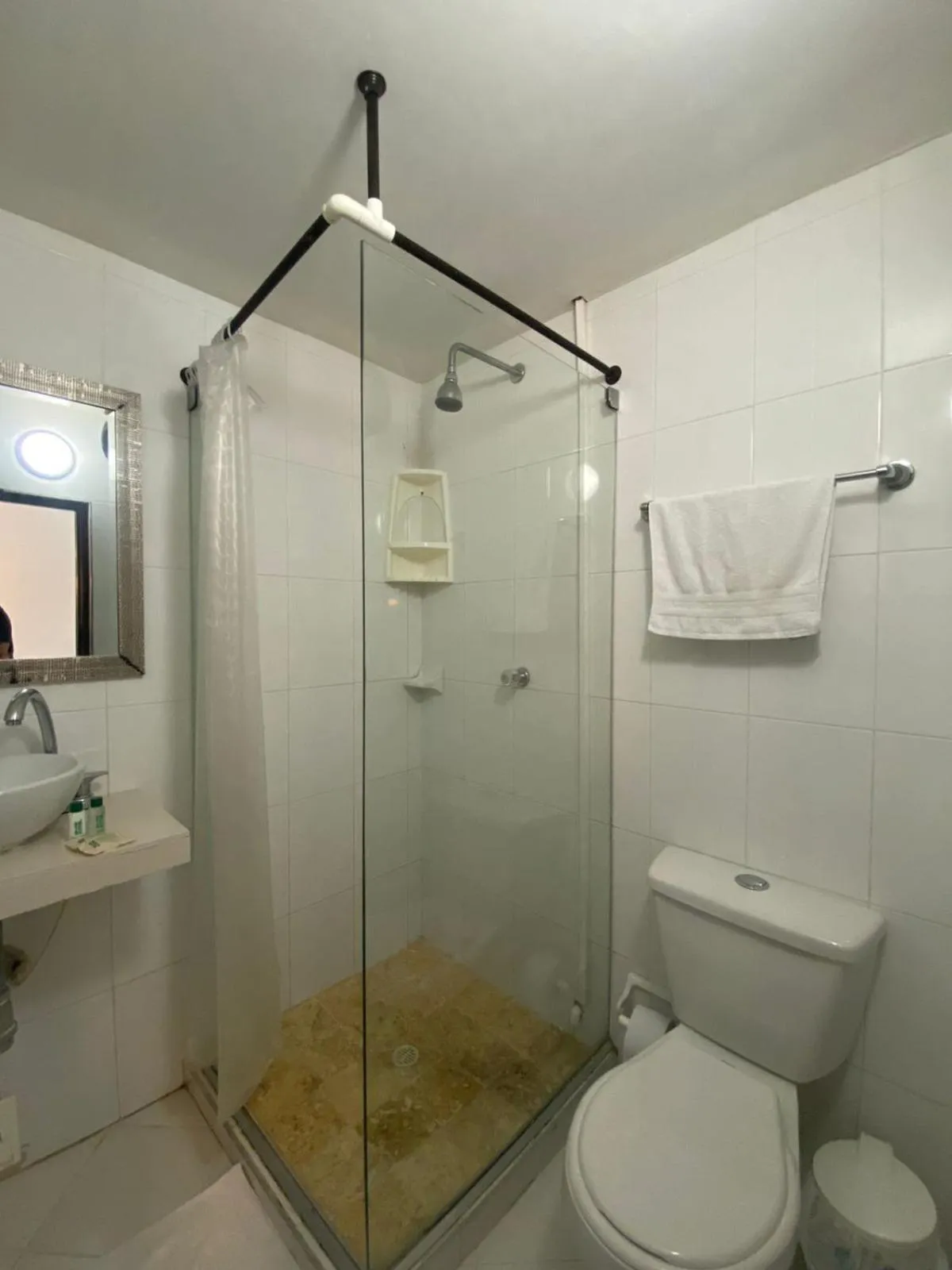 Bathroom in Patio de Getsemani