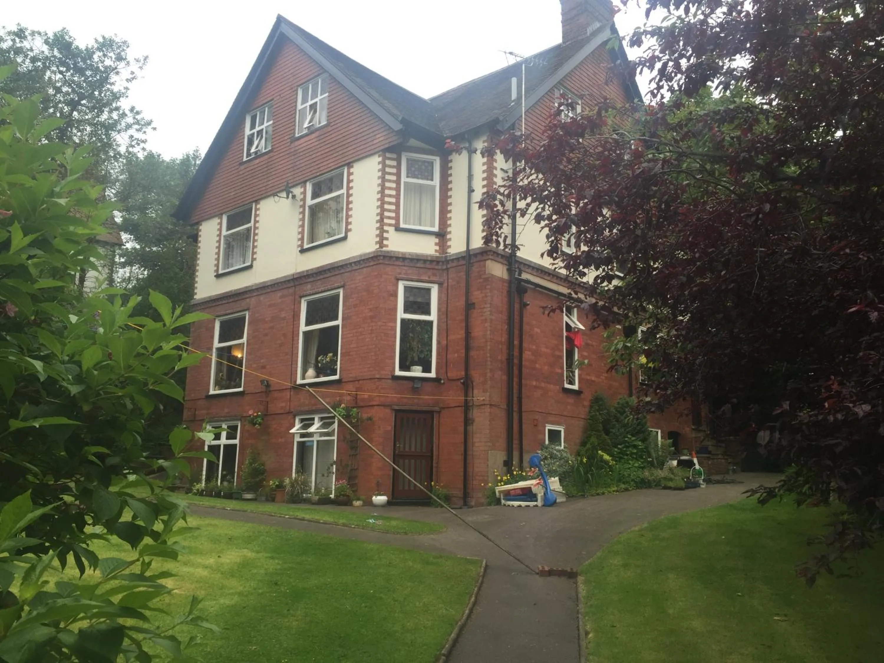 Property building in Oakfield Lodge Guest House Stockport