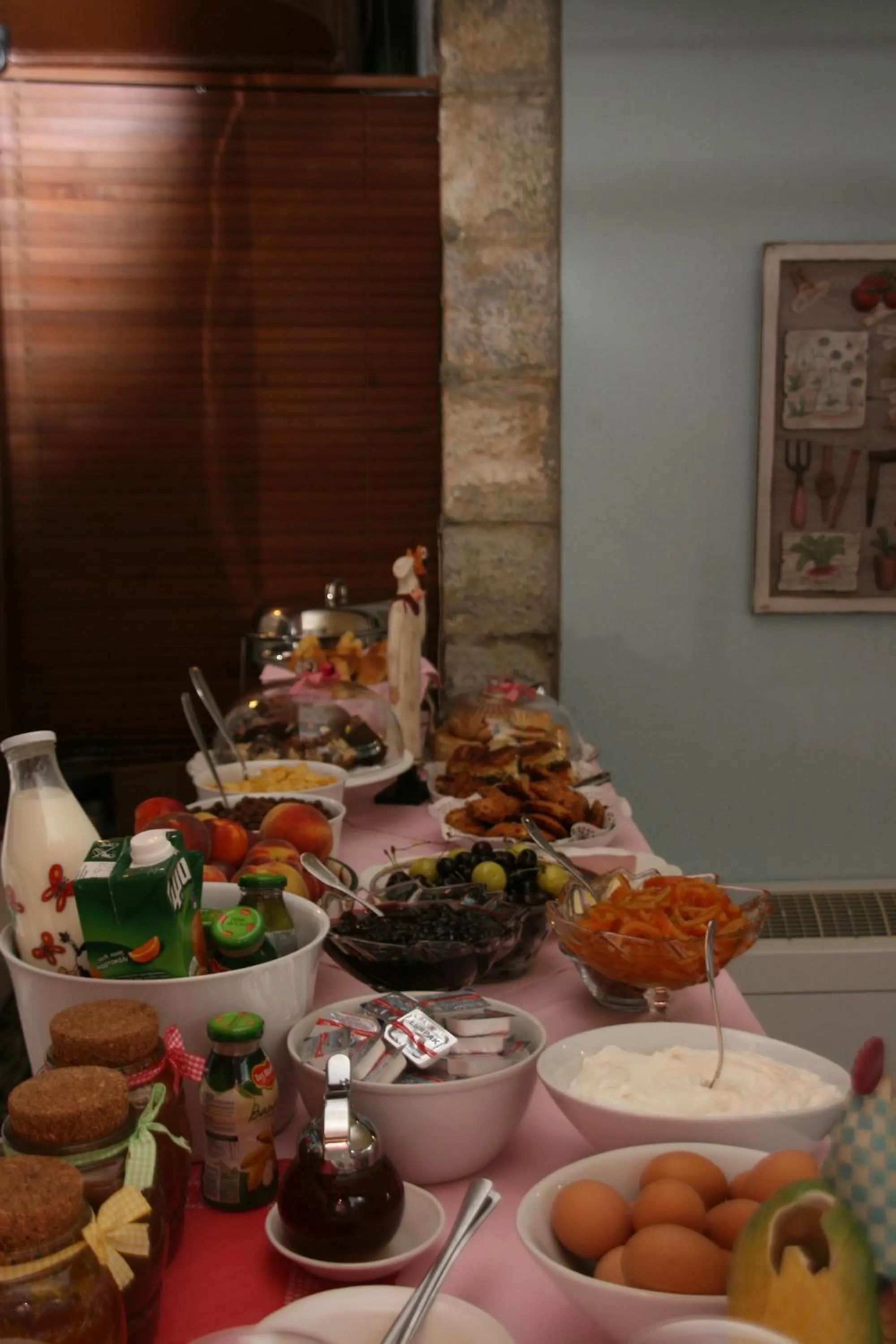 Food in Boutique Hotel Kentrikon & Bungalows