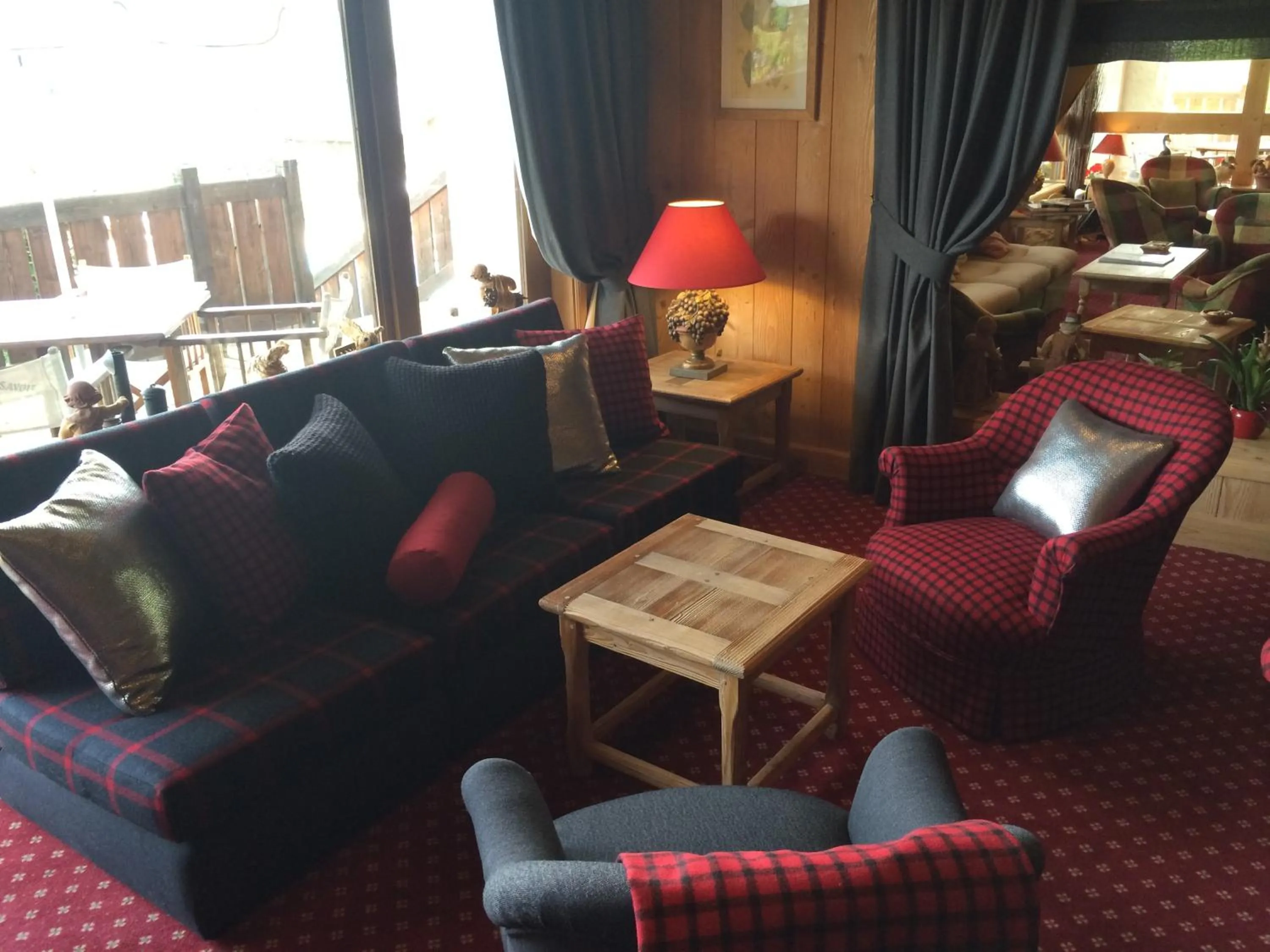 Lounge or bar in Aux Ducs de Savoie