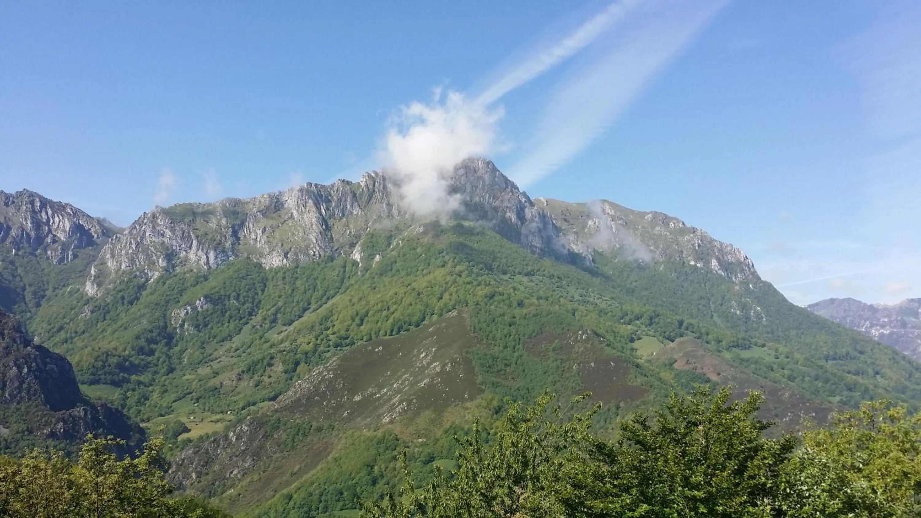 Natural landscape in Balneario Caldas de Luna