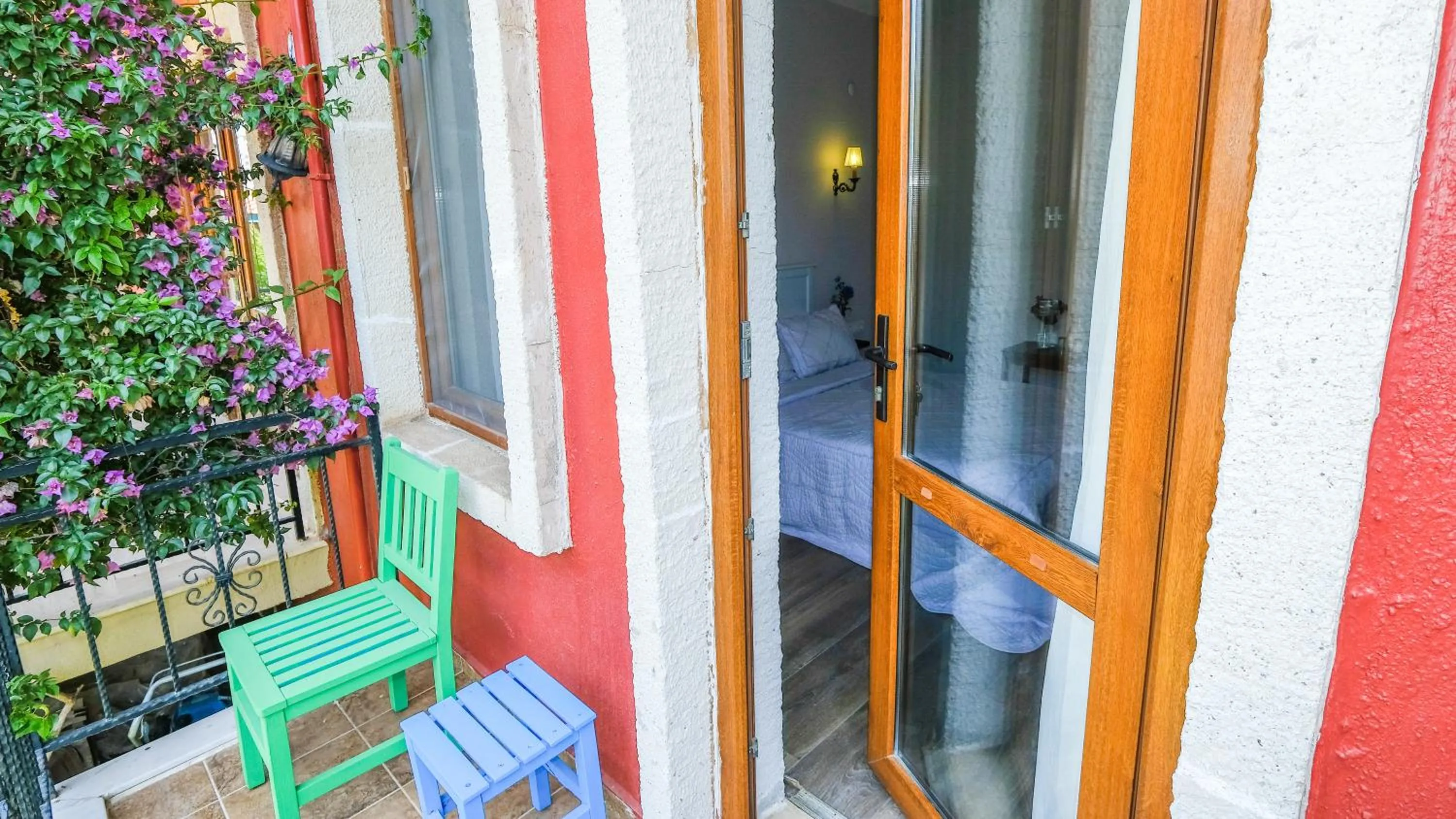 Karaburun Konak Hotel