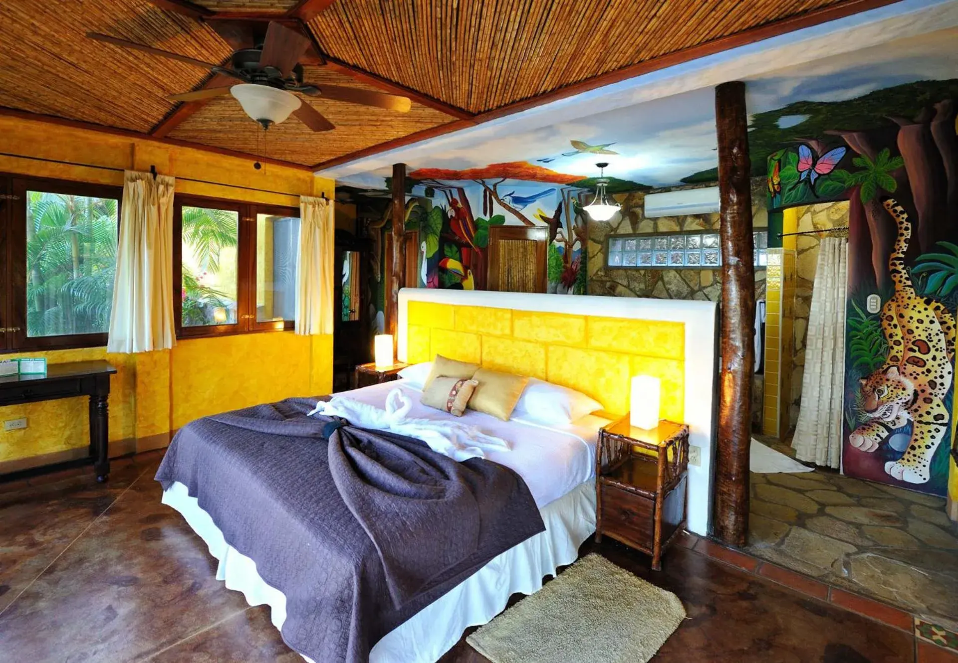 Honeymoon Suite - single occupancy in Hacienda Puerta del Cielo Eco Lodge & Spa Honeymoon Suite - single occupancy in Hacienda Puerta del Cielo Eco Lodge & Spa