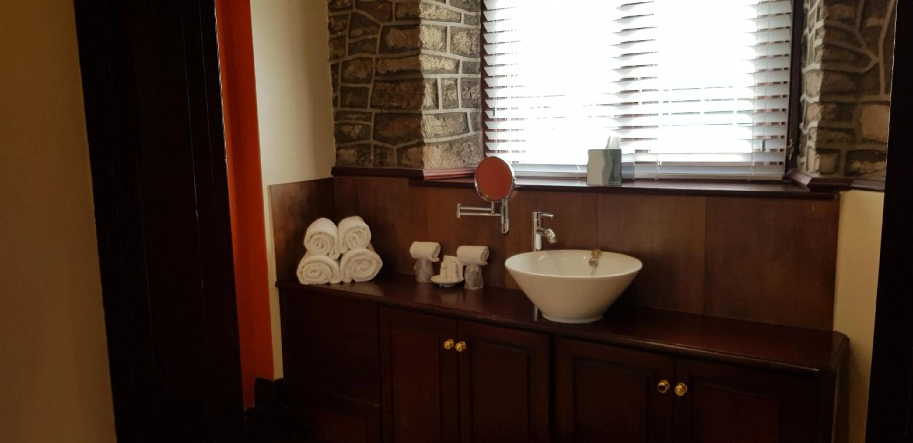 Bathroom in Redhill House Boutique Hotel