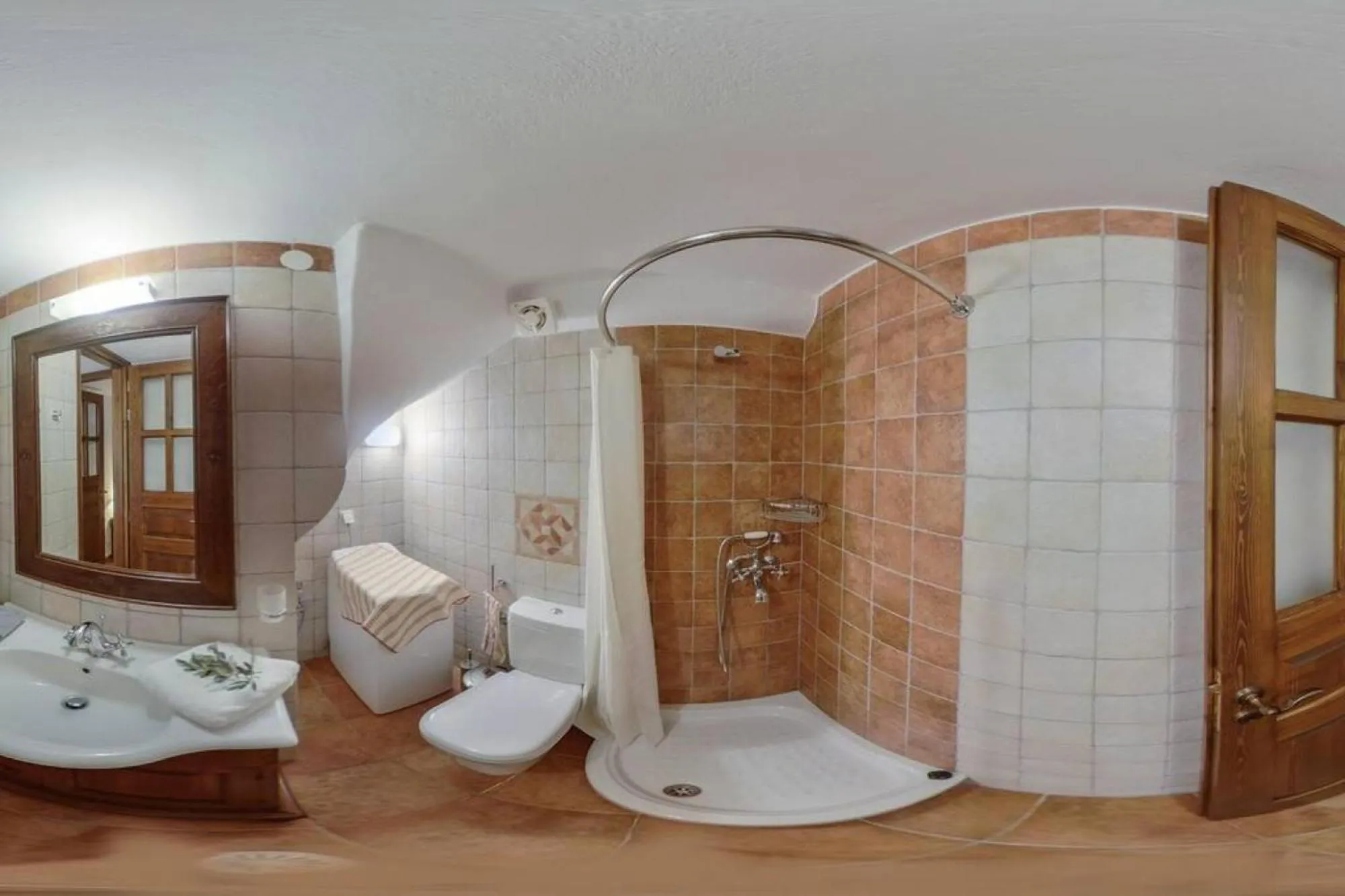 Traditional Inn Pirethron