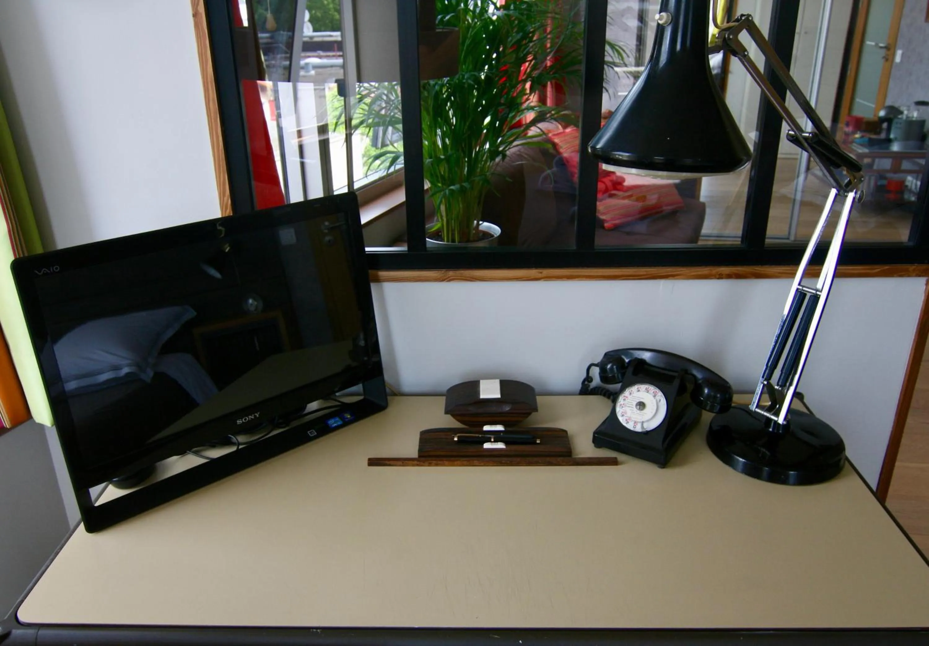 Seating area in bibou's room Paris
