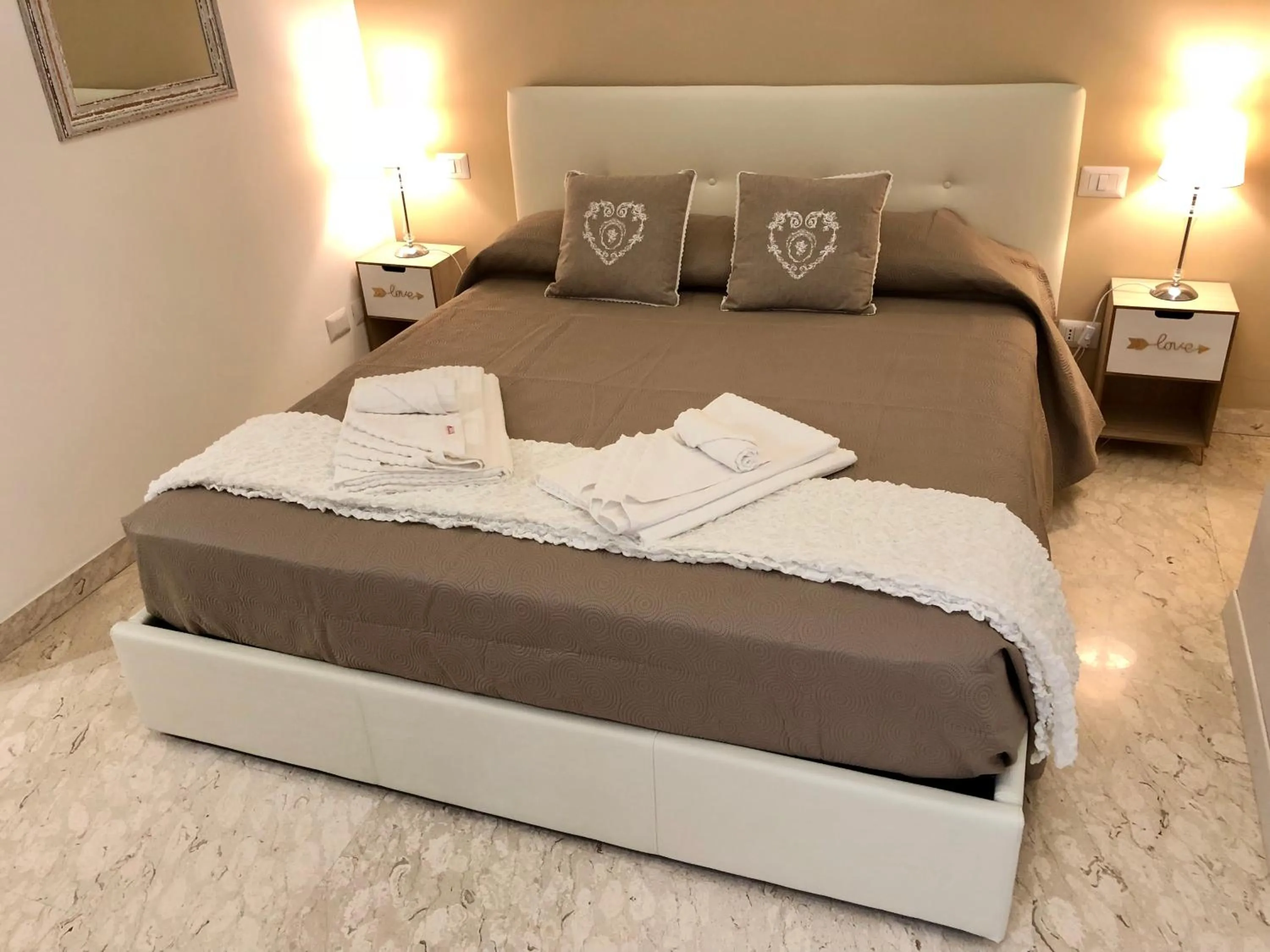 Bed in Lifestyle Veneto Suite
