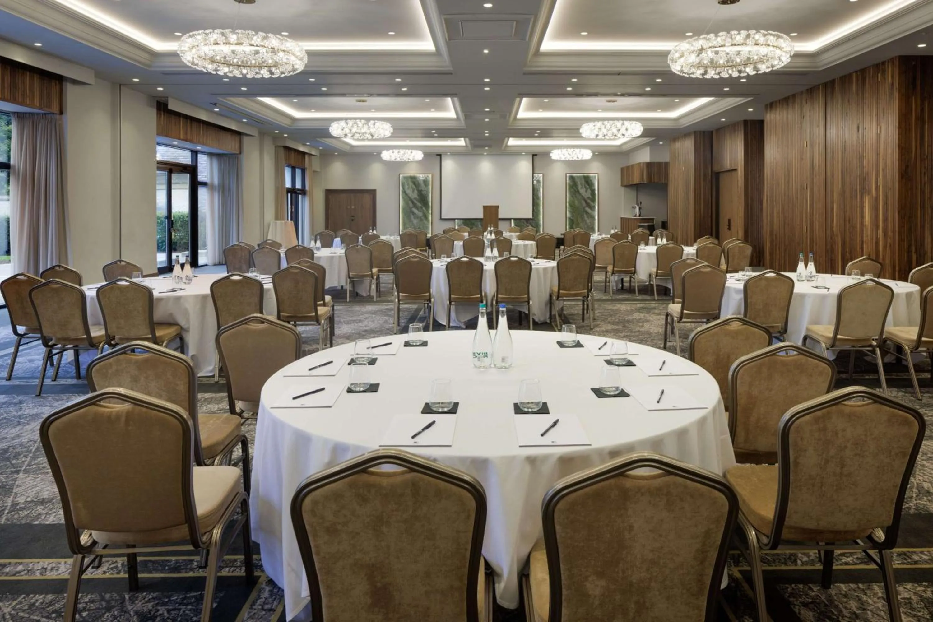 Meeting/conference room in Doubletree by Hilton Belfast Templepatrick