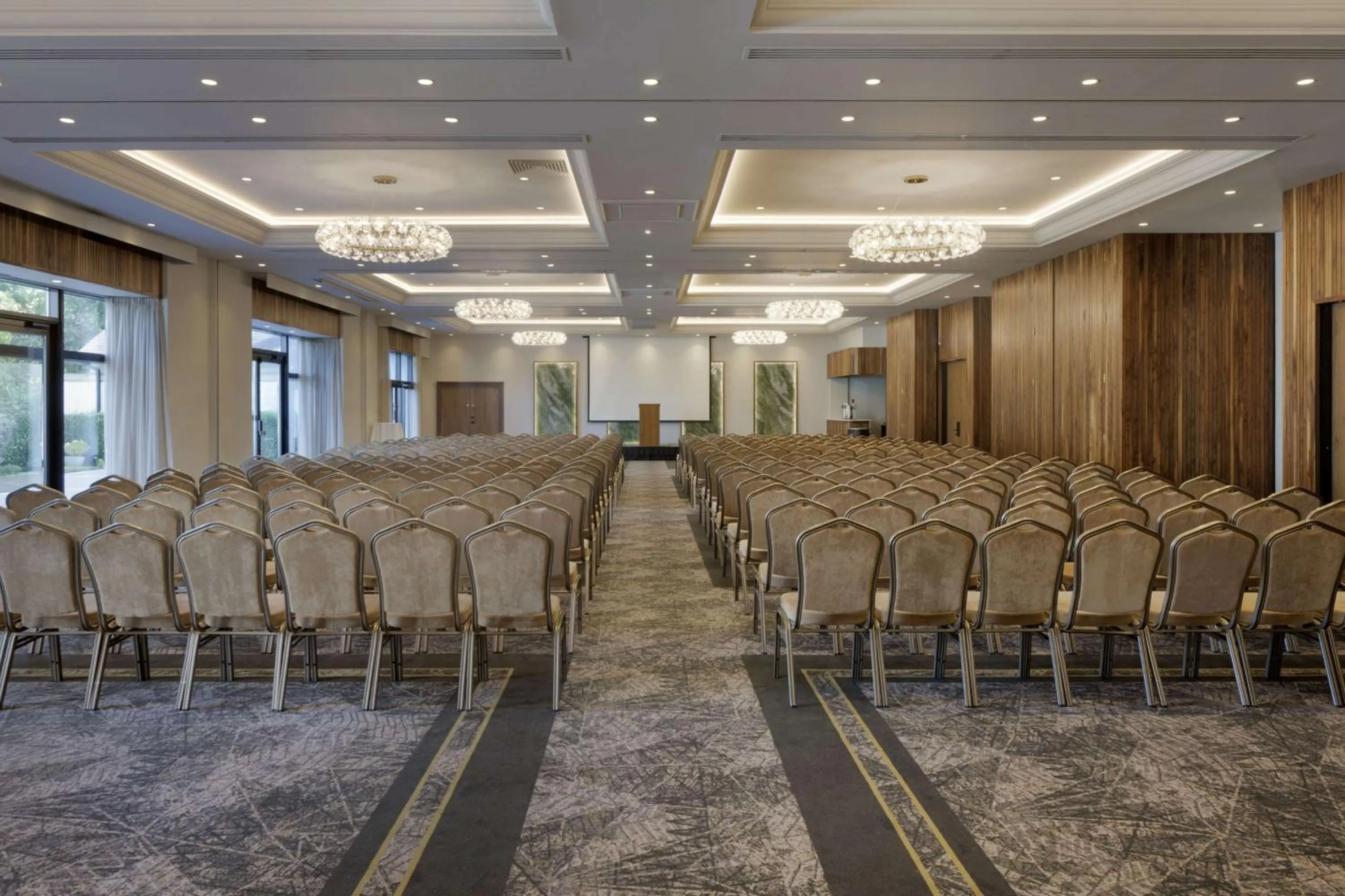 Meeting/conference room in Doubletree by Hilton Belfast Templepatrick
