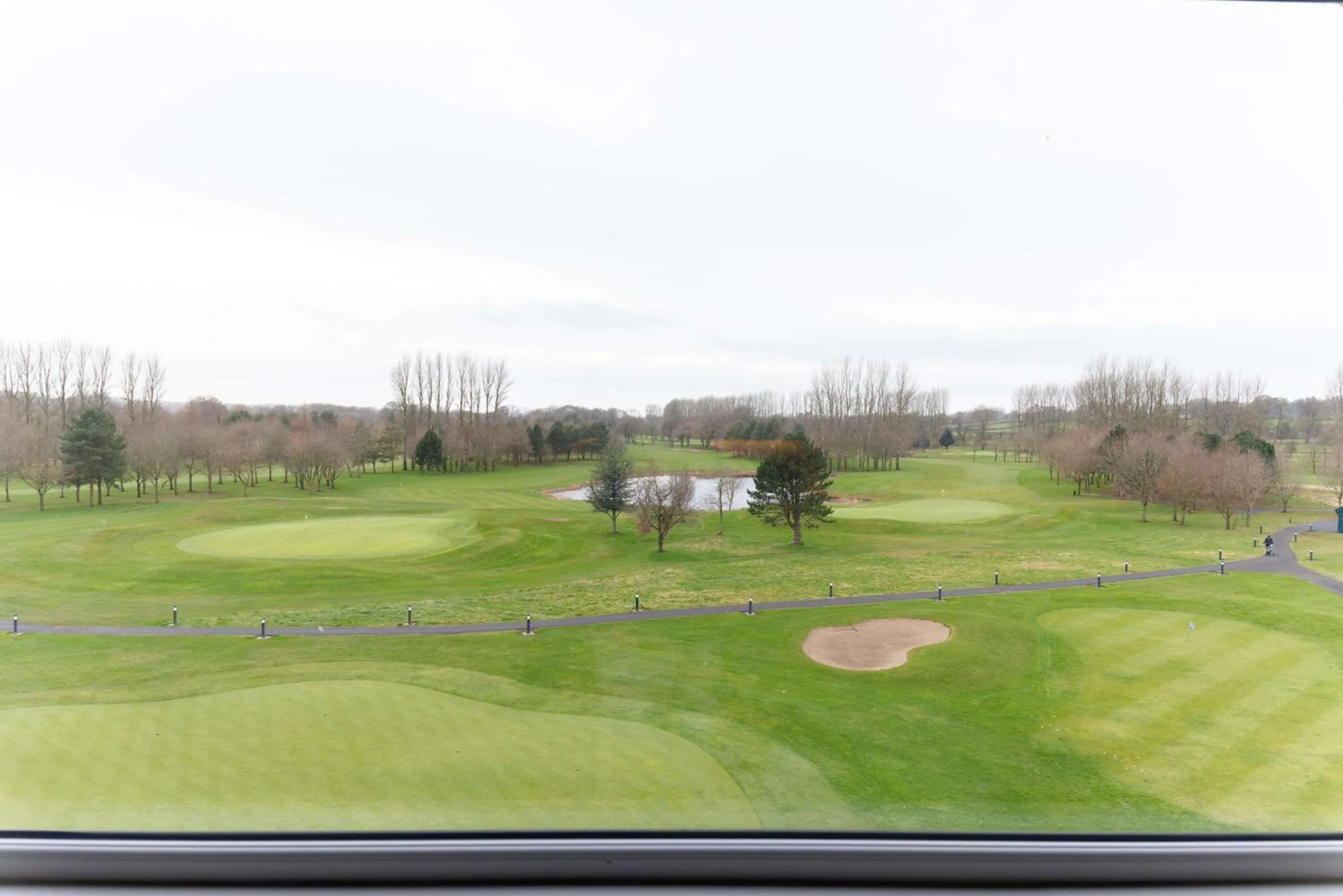 Photo of the whole room in Doubletree by Hilton Belfast Templepatrick