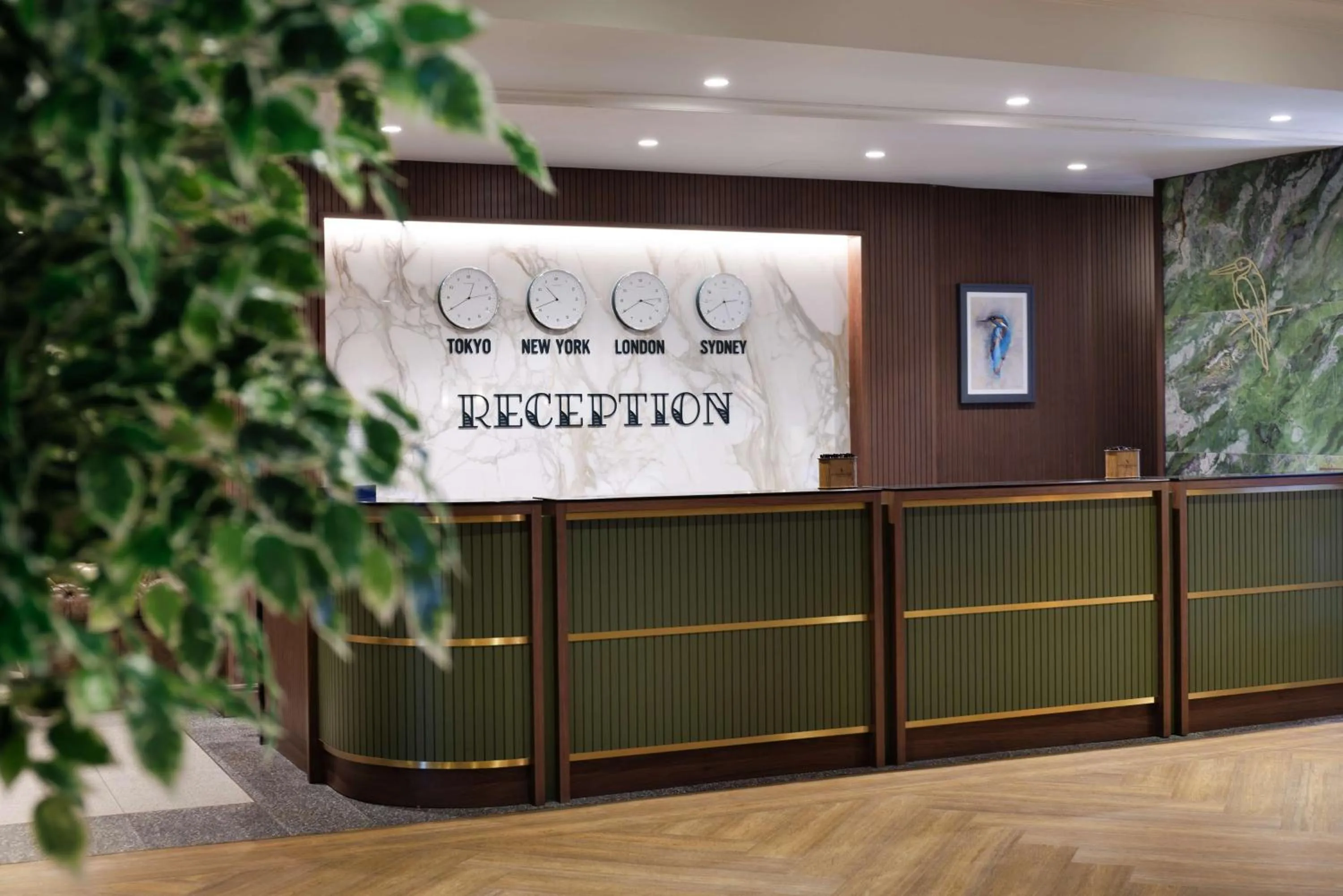 Lobby or reception in Doubletree by Hilton Belfast Templepatrick