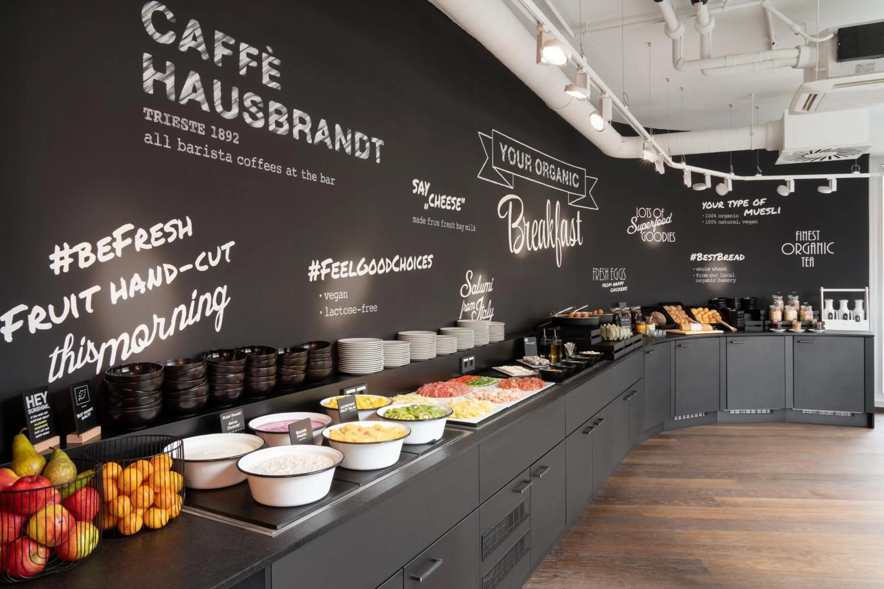 Buffet breakfast in Ruby Lotti Hotel Hamburg