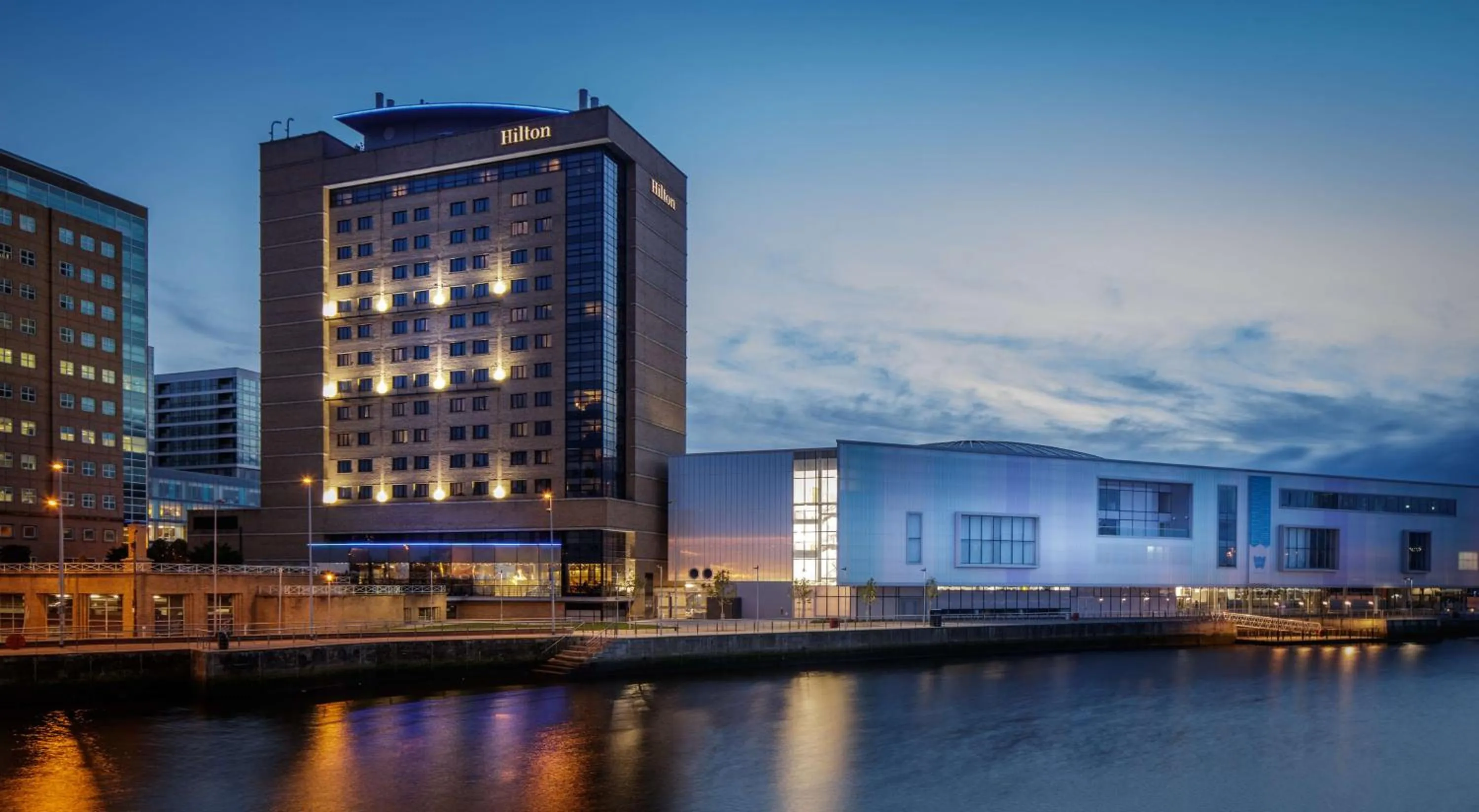 Property building in Hilton Belfast