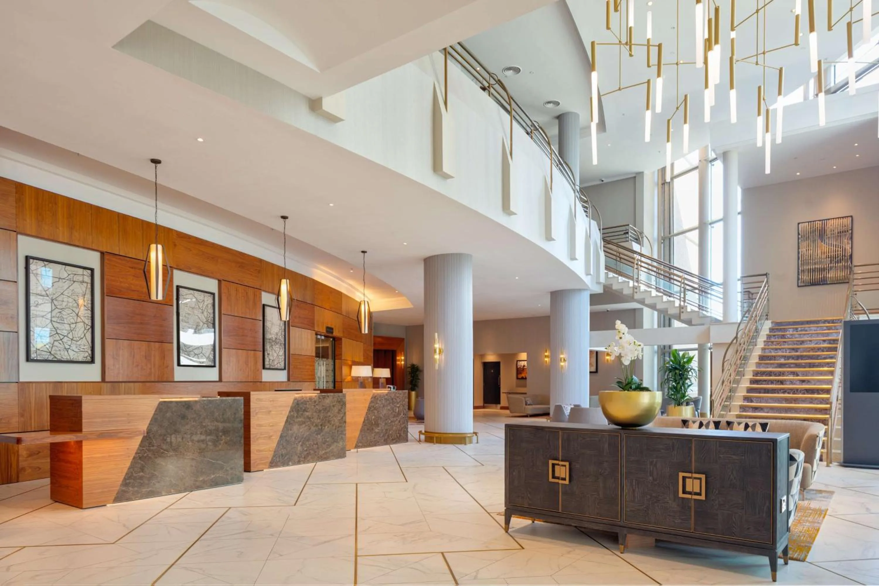 Lobby or reception in Hilton Belfast