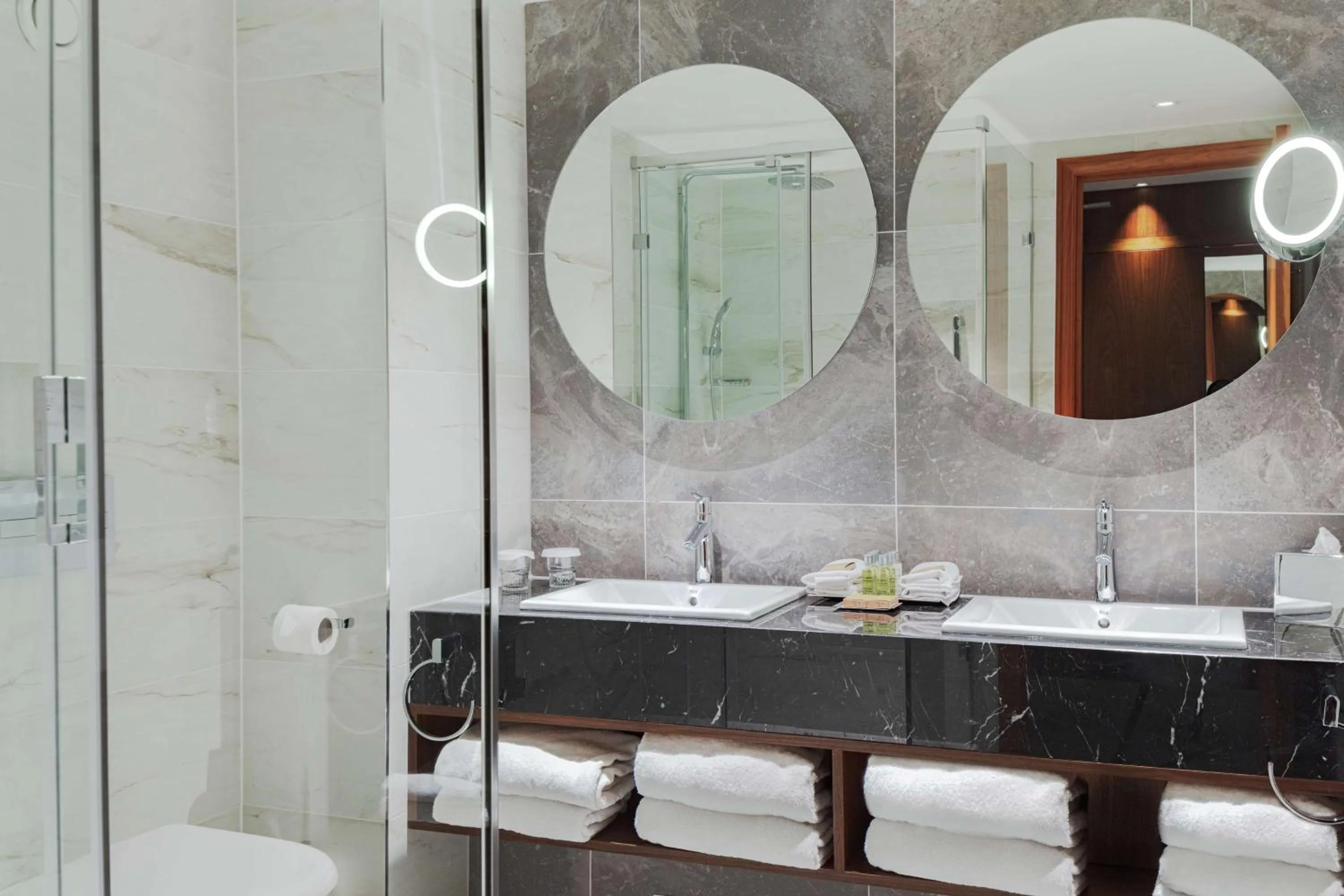 Bathroom in Hilton Belfast