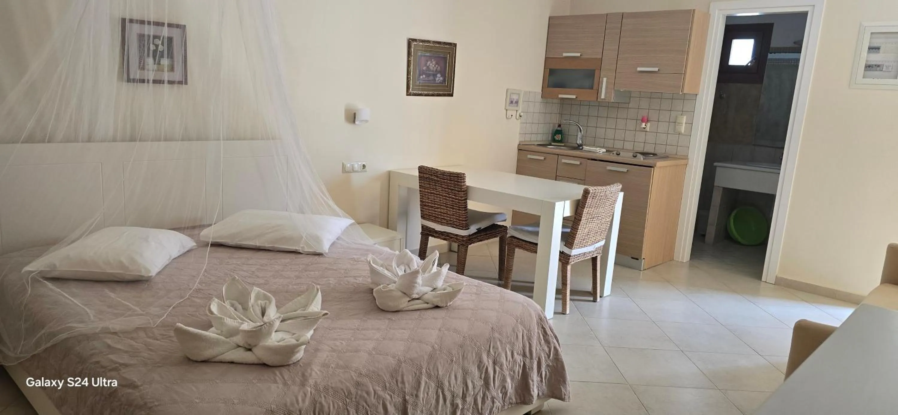 Bed in Margaritari Hotel