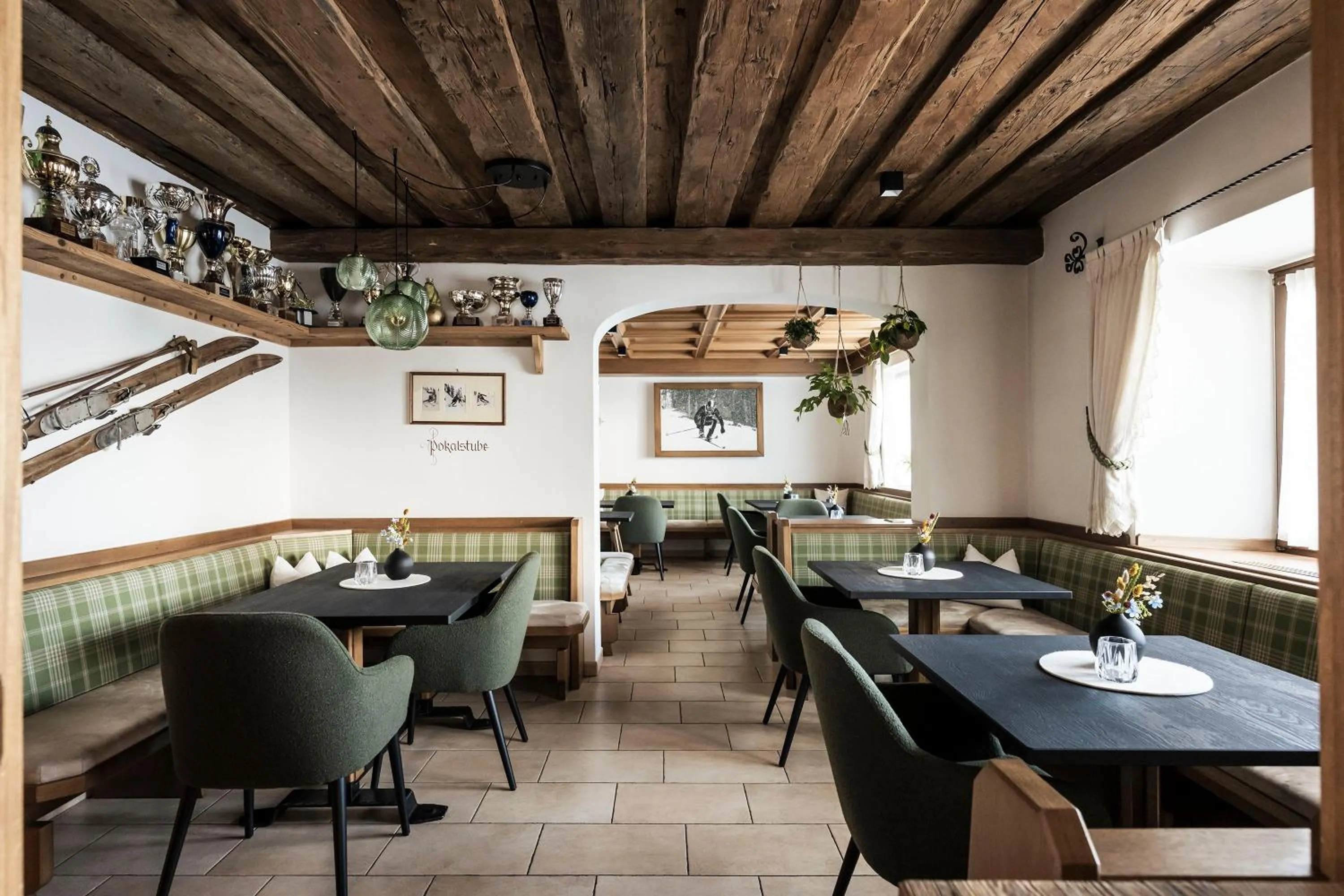 Restaurant/places to eat in Boutique Hotel Eggele