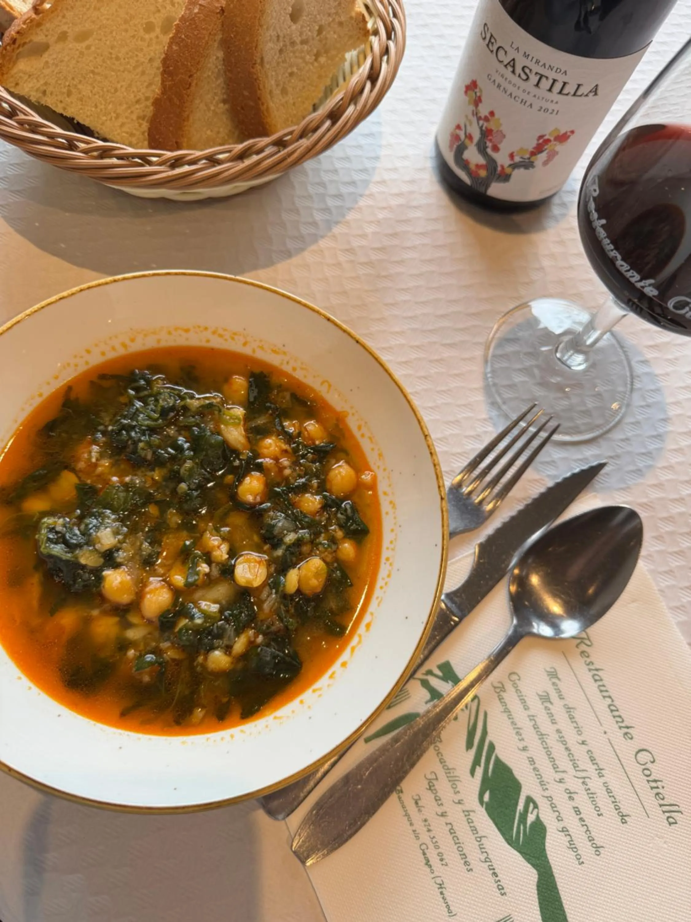 Restaurant/places to eat in Hotel Cotiella