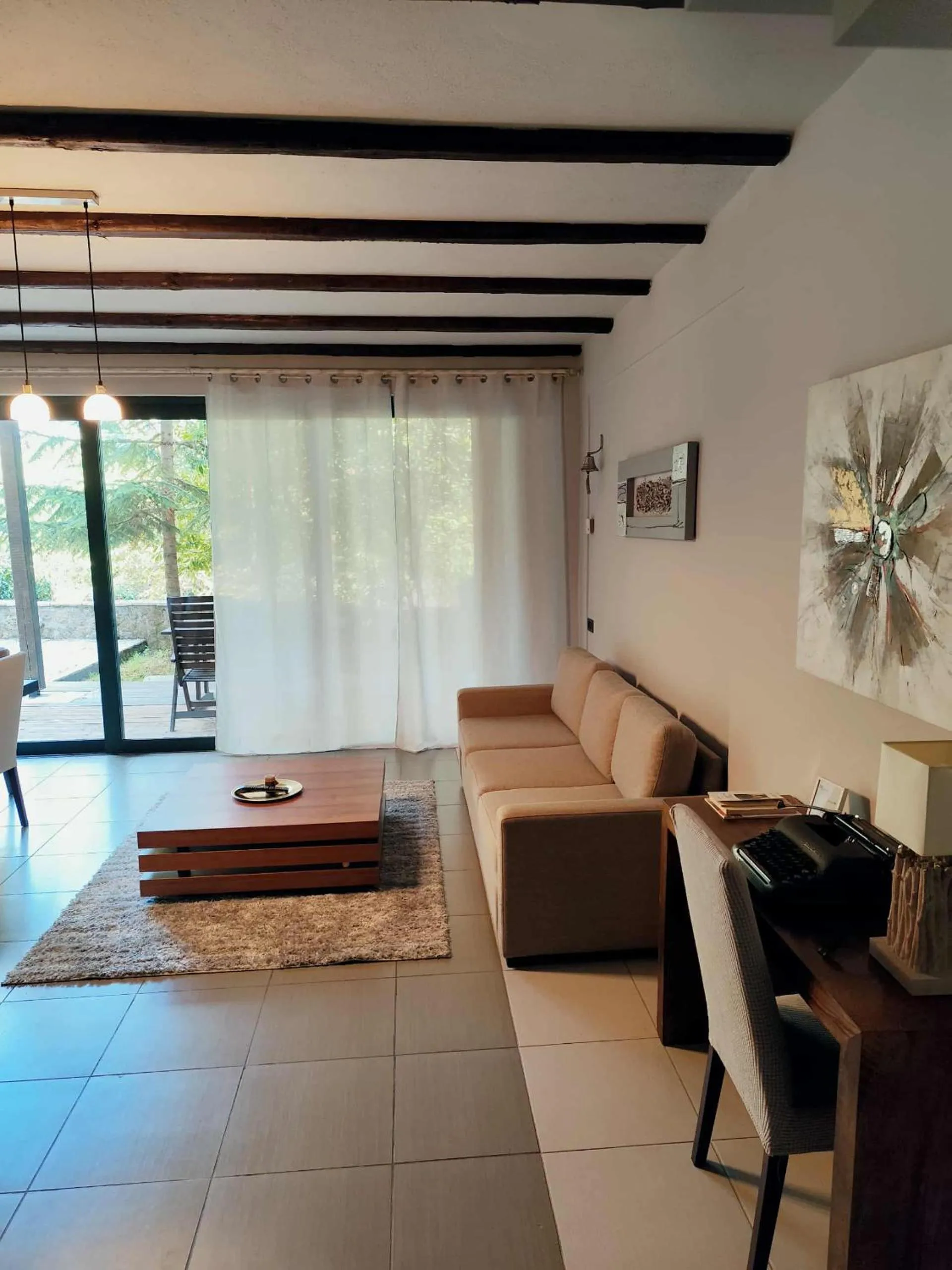 Vathyskia Guesthouse